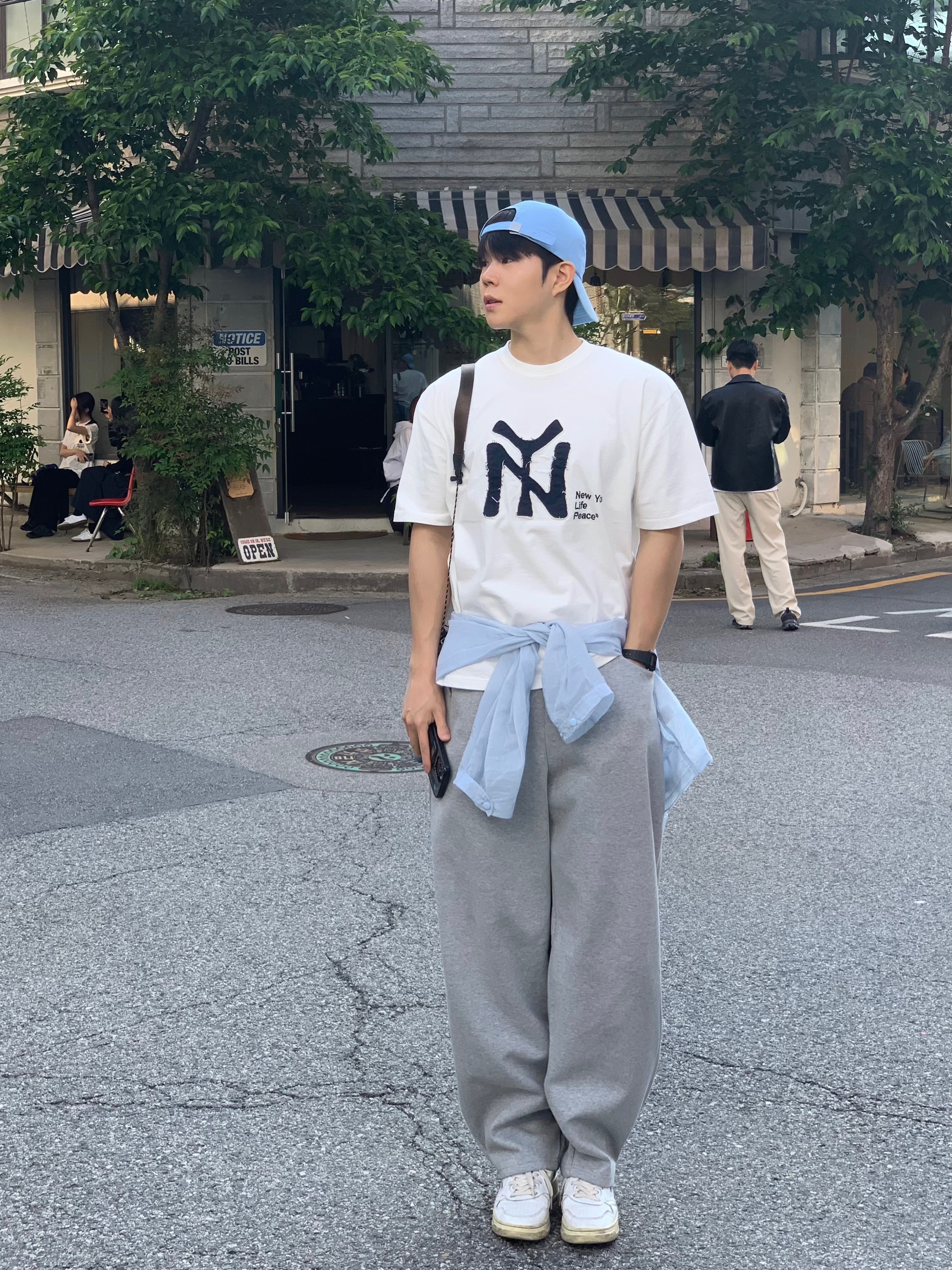 VERUTUM BC122 Big Arch Logo Ball Cap Sky Blue, Casio F-91W-1 착용 스타일 - 3