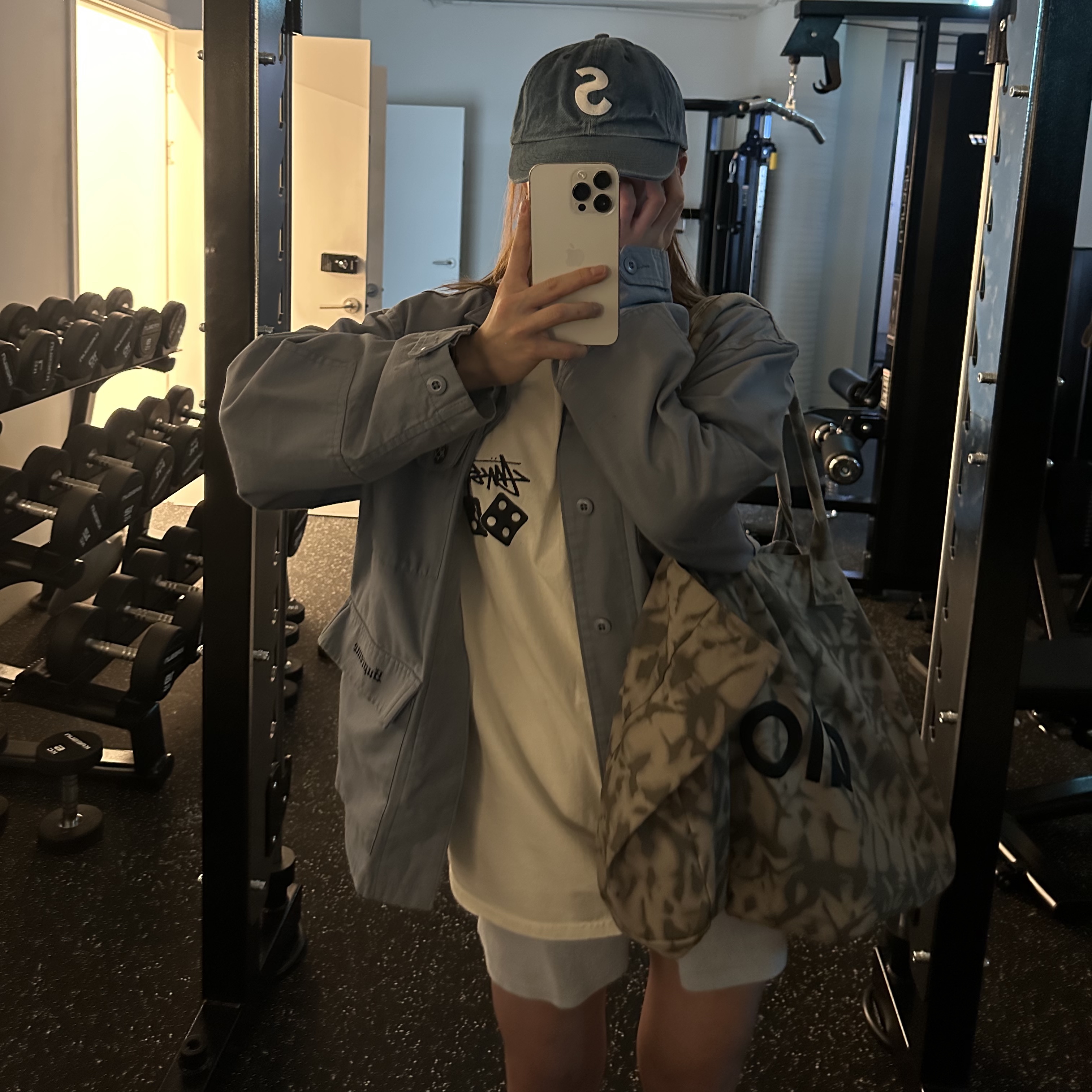 Supreme Pigment S Logo 6-Panel Denim - 24FW, Alo Yoga Iconic Shopper Tote Bag Grey Tiedye 착용 스타일 - 1
