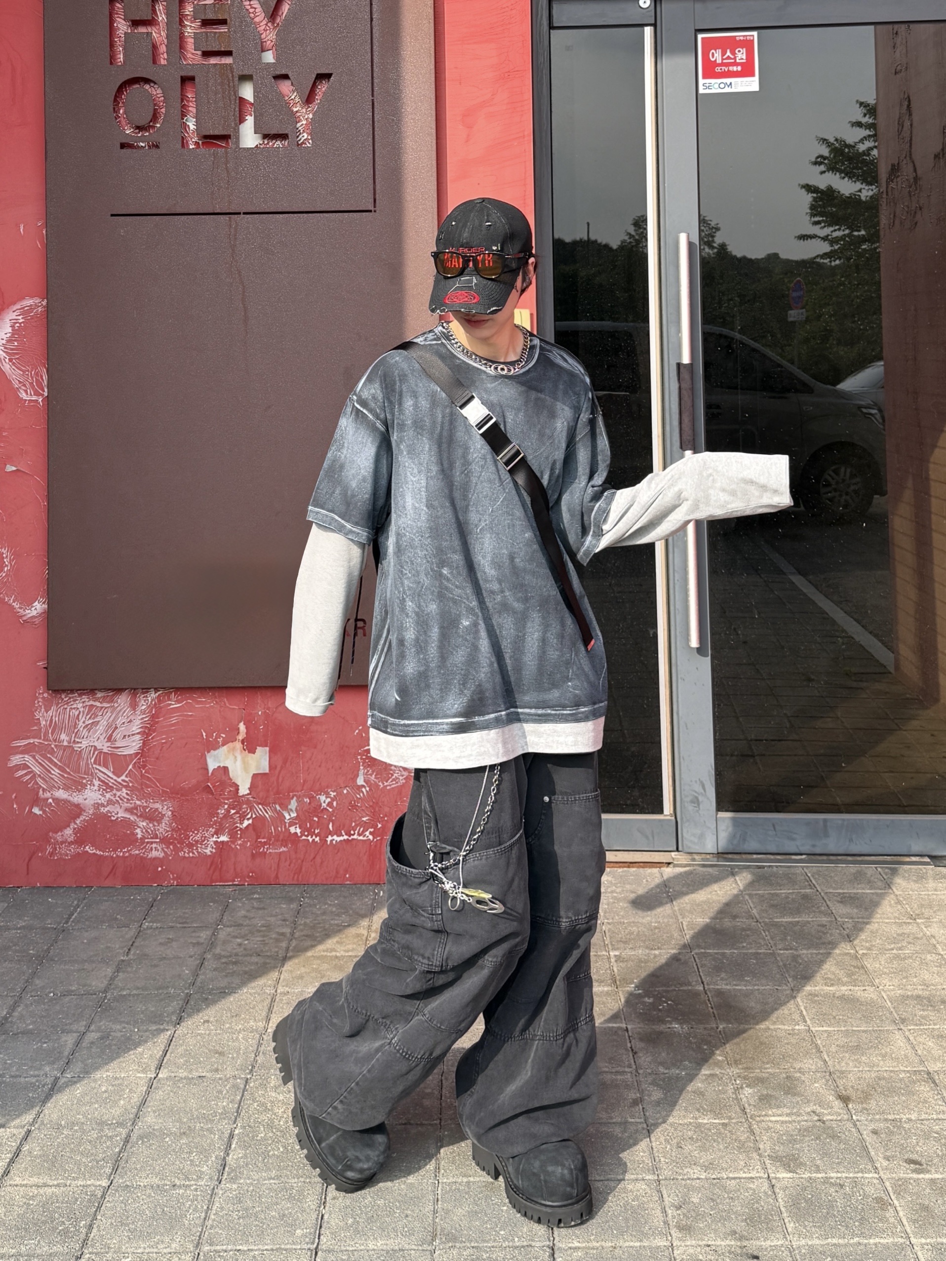 Nonnod Milky washed layered T-Shirt, Civision by CSC Iconic Necklace Silver 착용 스타일 - 1