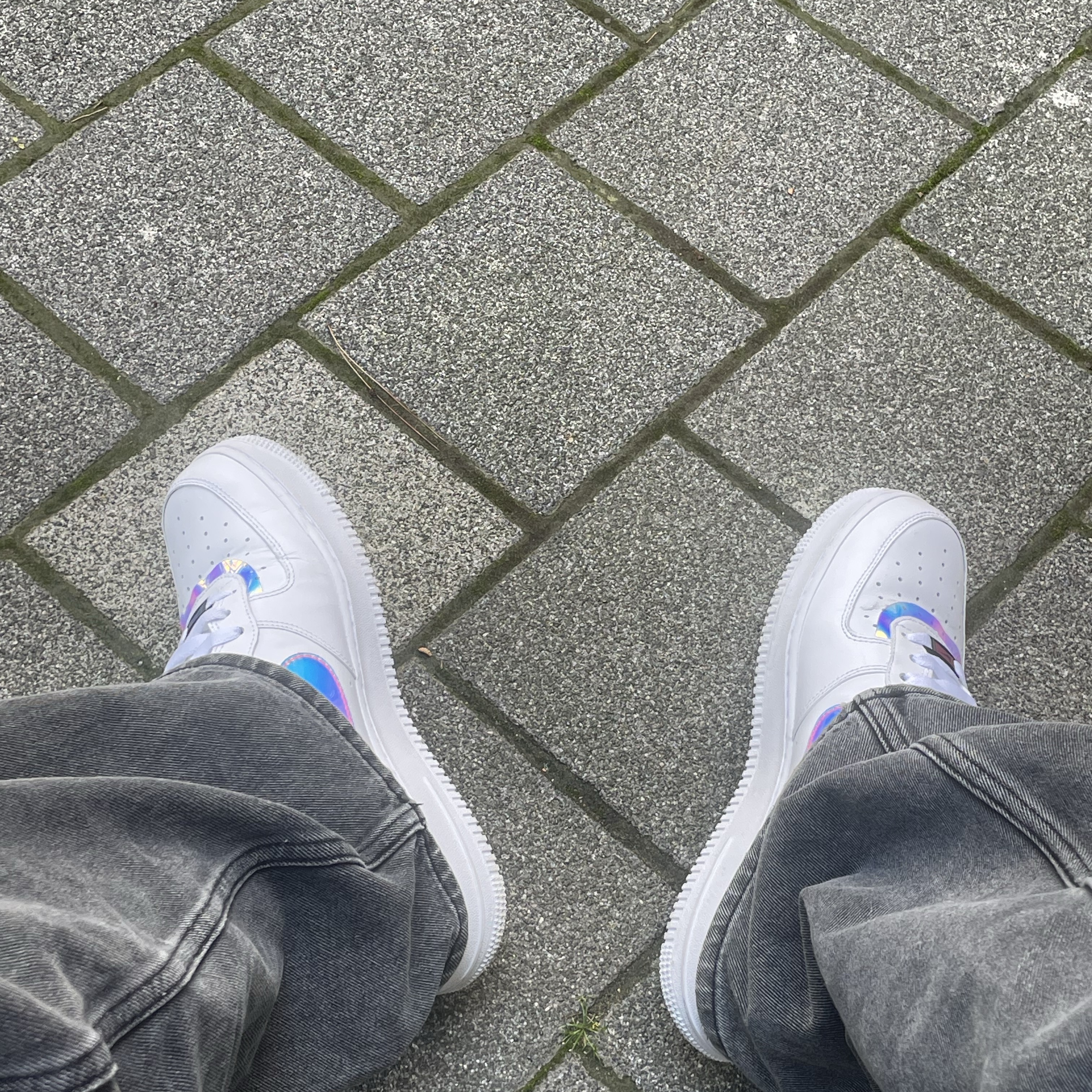 Nike Air Force 1 '07 LV8 Have a Good Game 착용 스타일 - 2