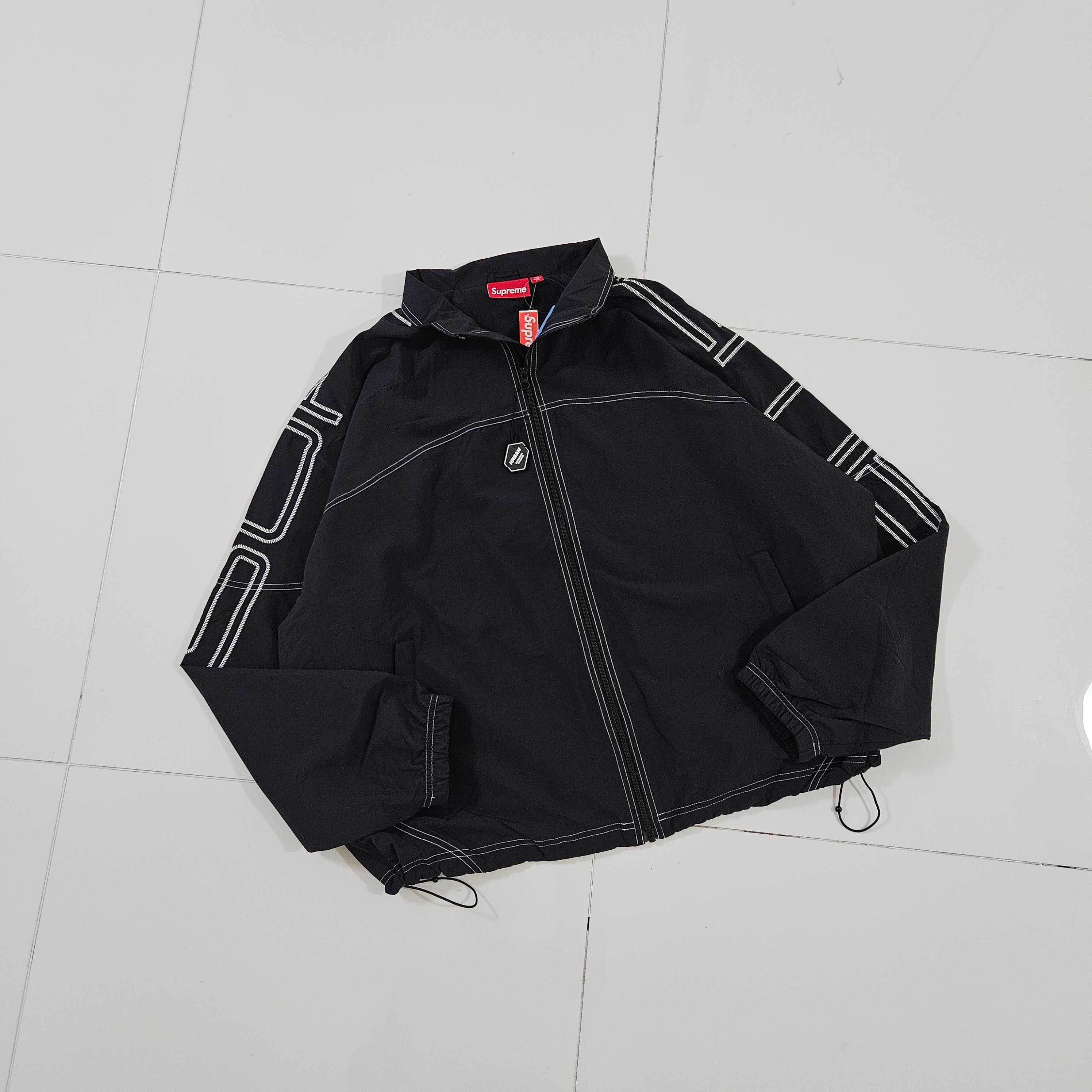 Supreme 24aw Spellout Track Jacket&Pant STYLE | KREAM
