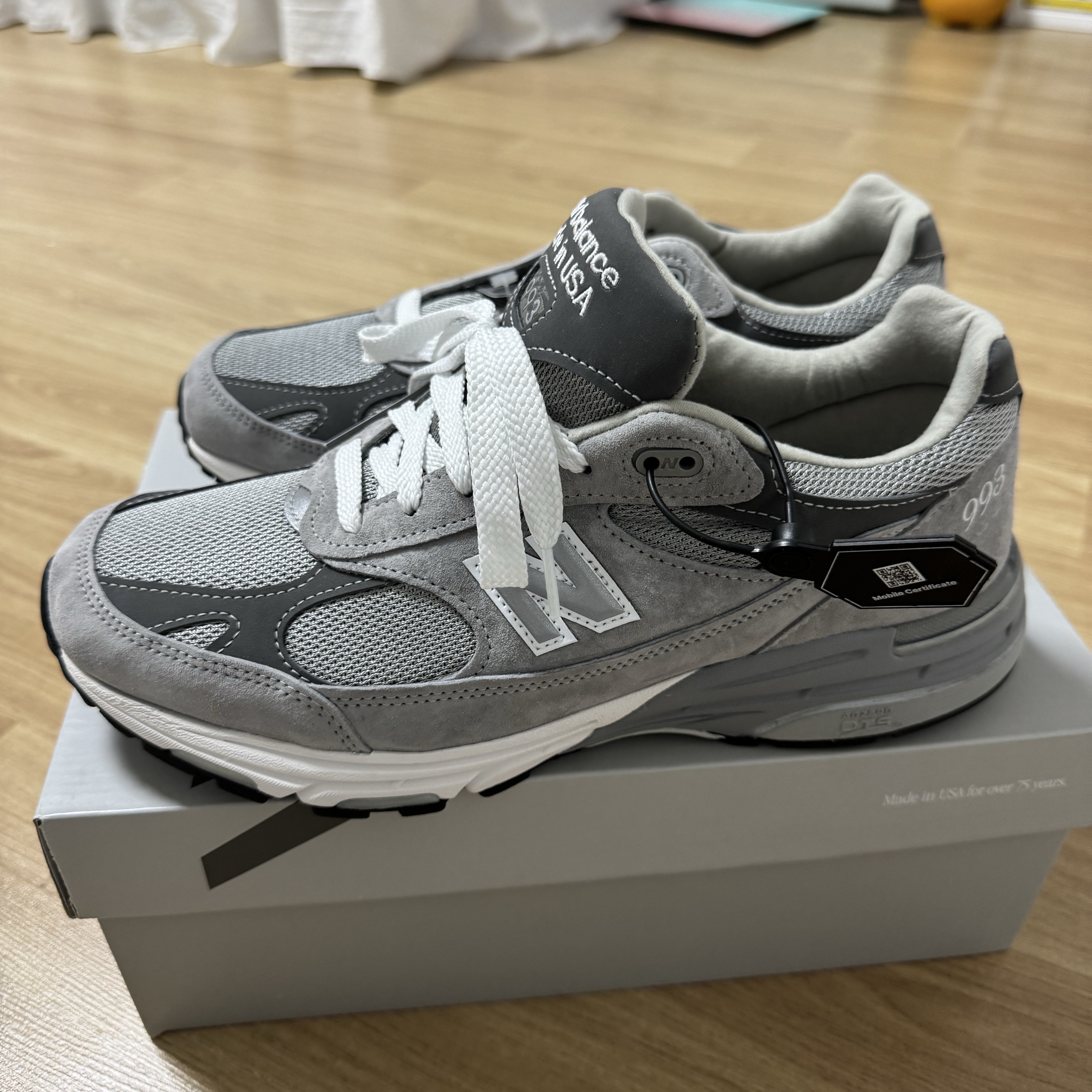 New Balance 993 Made in USA Grey - D Standard 착용 스타일