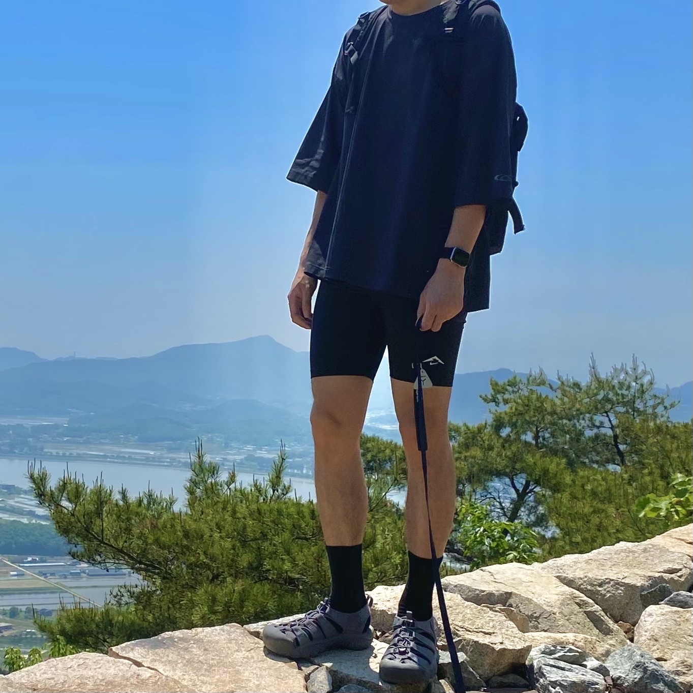 Keen Newport H2 Monochrome Steel Grey, Nike Lava Loops Dri-Fit ADV Running Tights Black Anthracite - Asia 착용 스타일 - 1