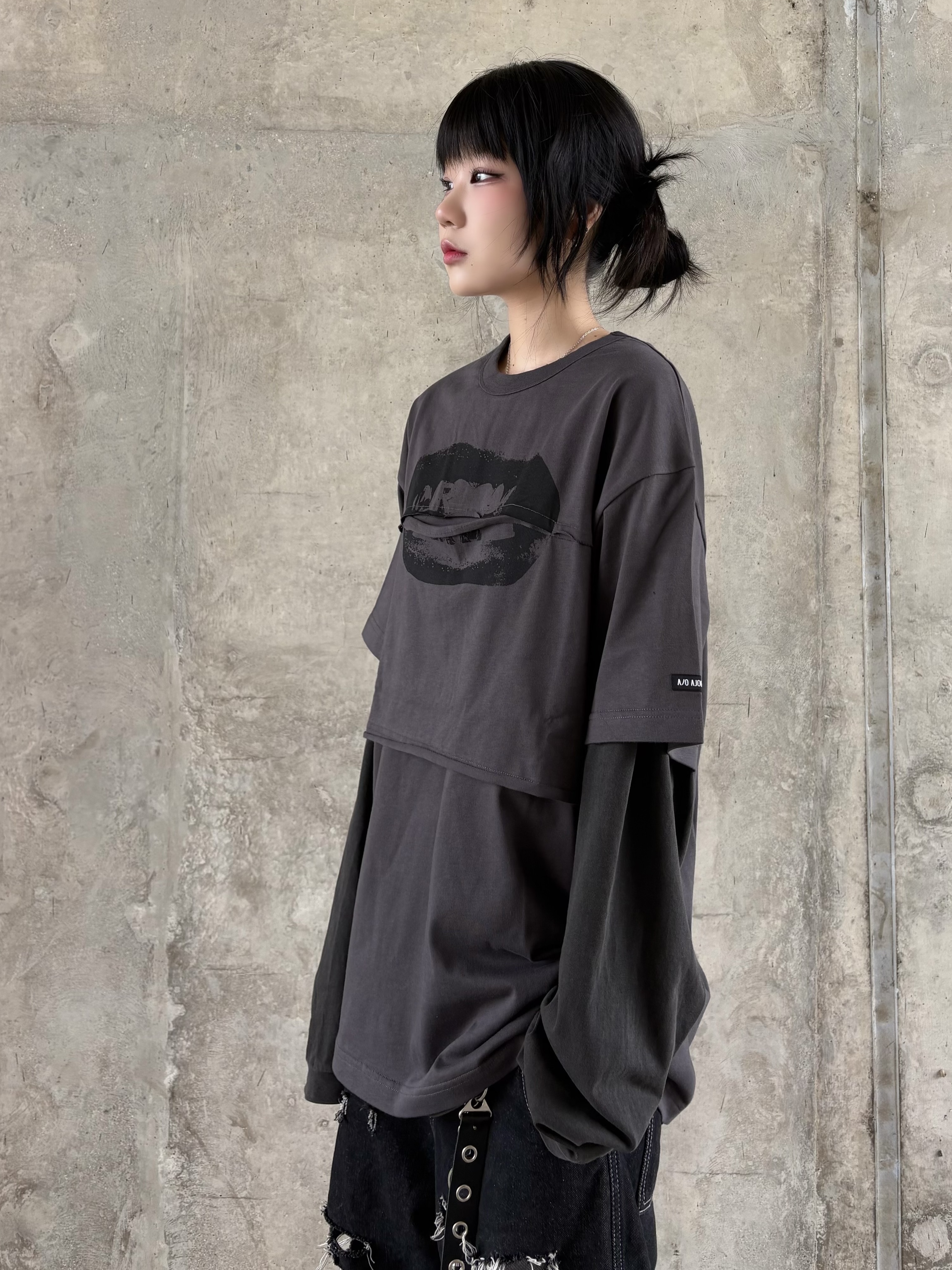 AJOBYAJO S=D Layered T-Shirt Charcoal, Rick Owens Mega Bumper Geobasket Black Milk 착용 스타일 - 4