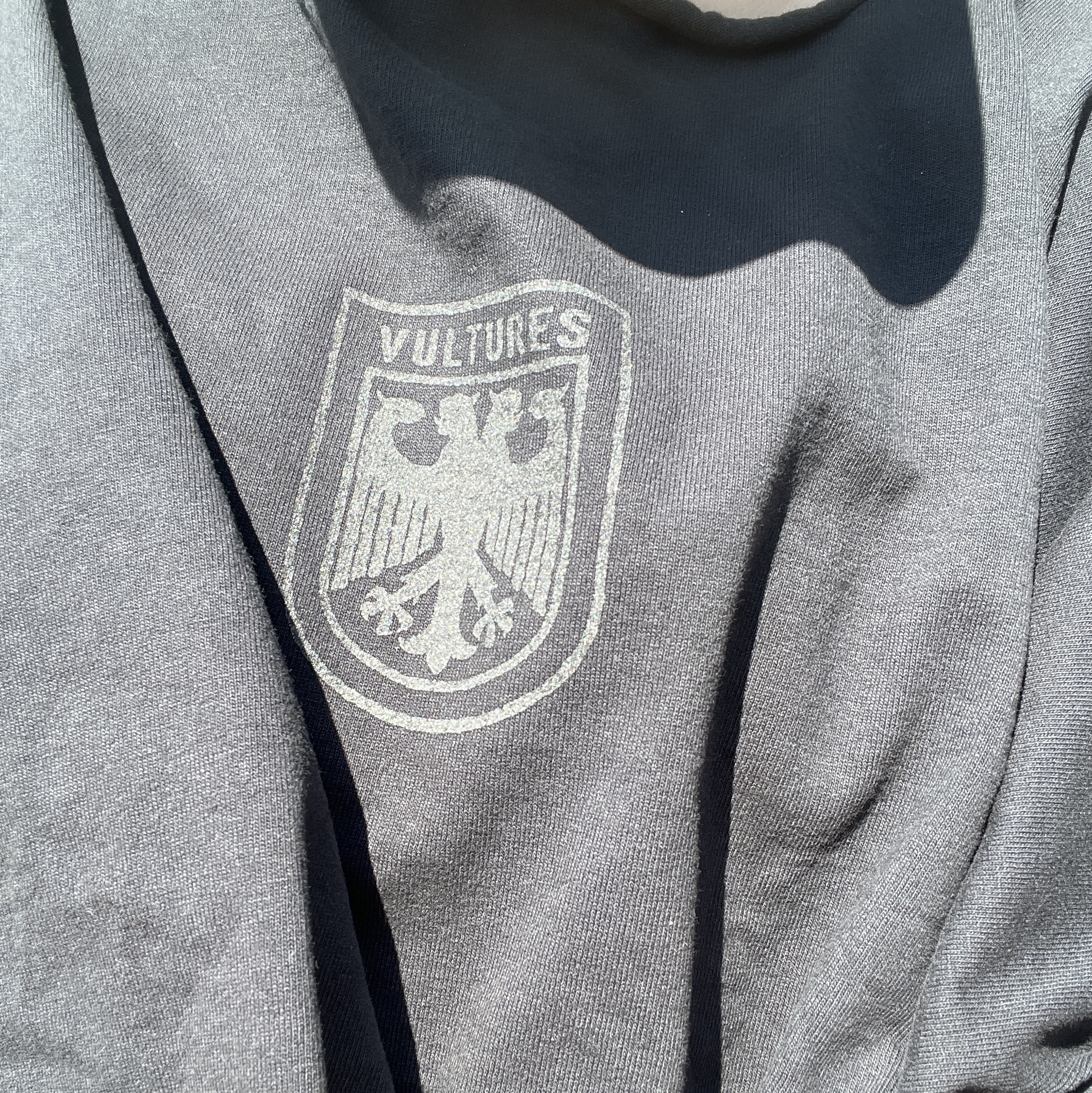 Yeezy Vultures Box T-Shirt Black 착용 스타일 - 1