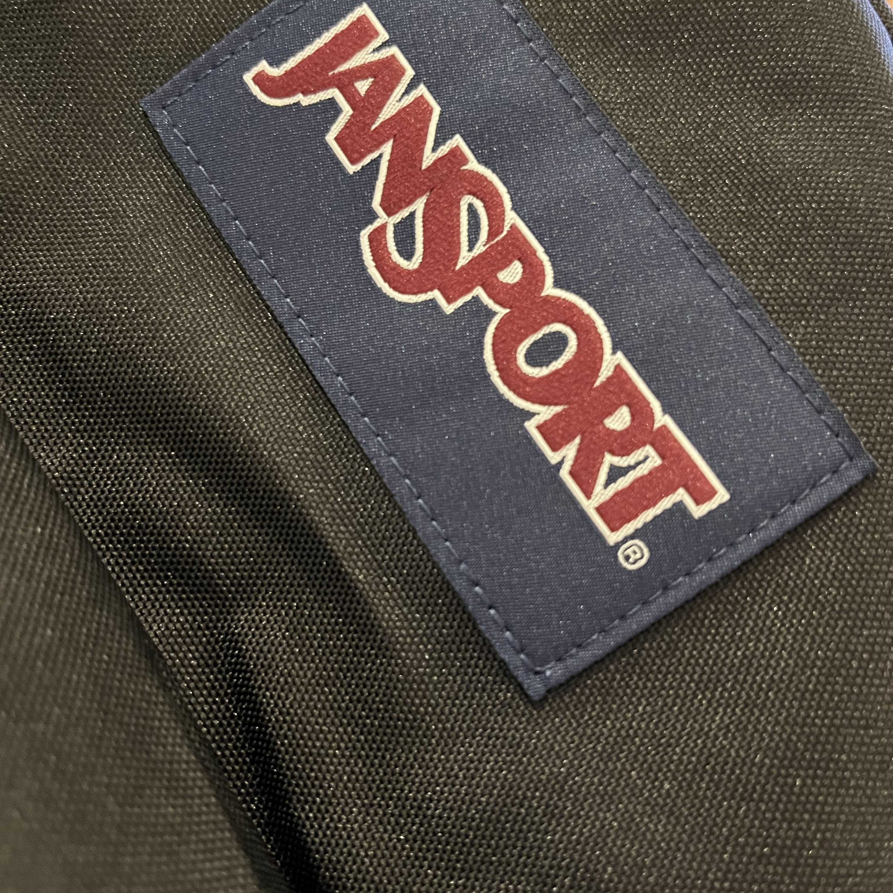 Jansport Superbreak Backpack Black 착용 스타일