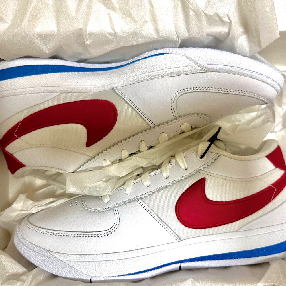 Nike Book 1 EP Forrest Gump 착용 스타일