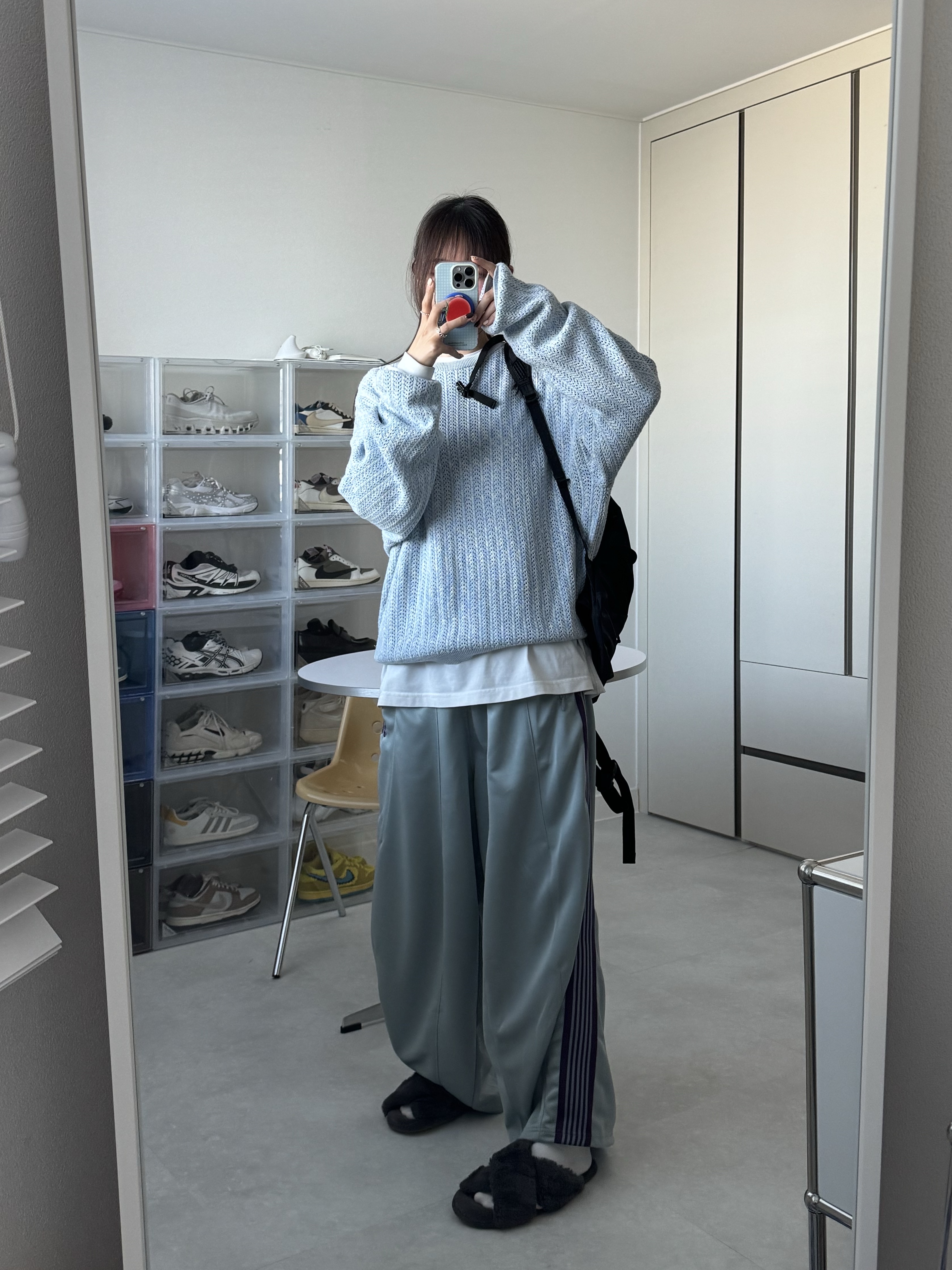 Needles H.D. Track Pants Poly Smooth Saxophone 착용 스타일