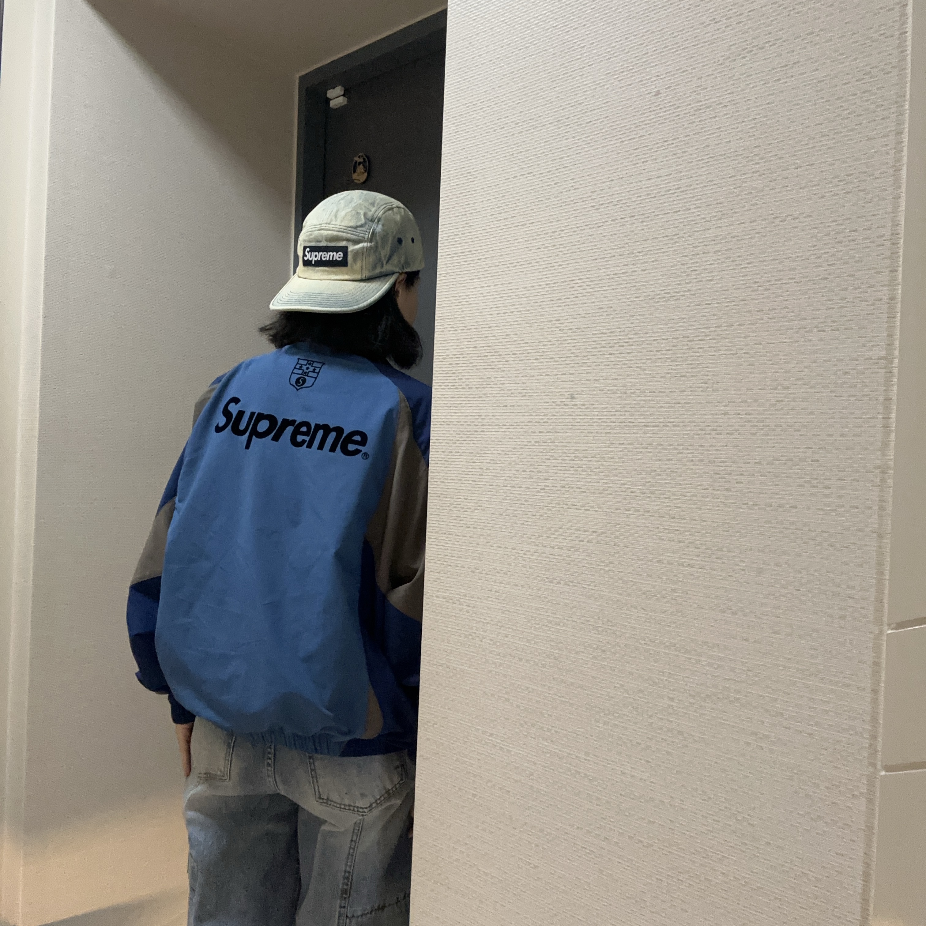 Supreme Washed Chino Twill Camp Cap Dirty Indigo - 24SS, Asics Gel-Nimbus 10.1 Ocean Haze Pure Silver 착용 스타일