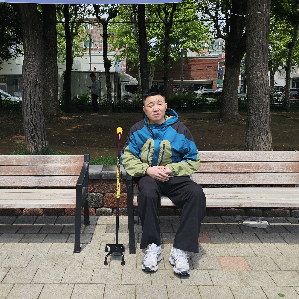 KREAM 프로필 이미지
