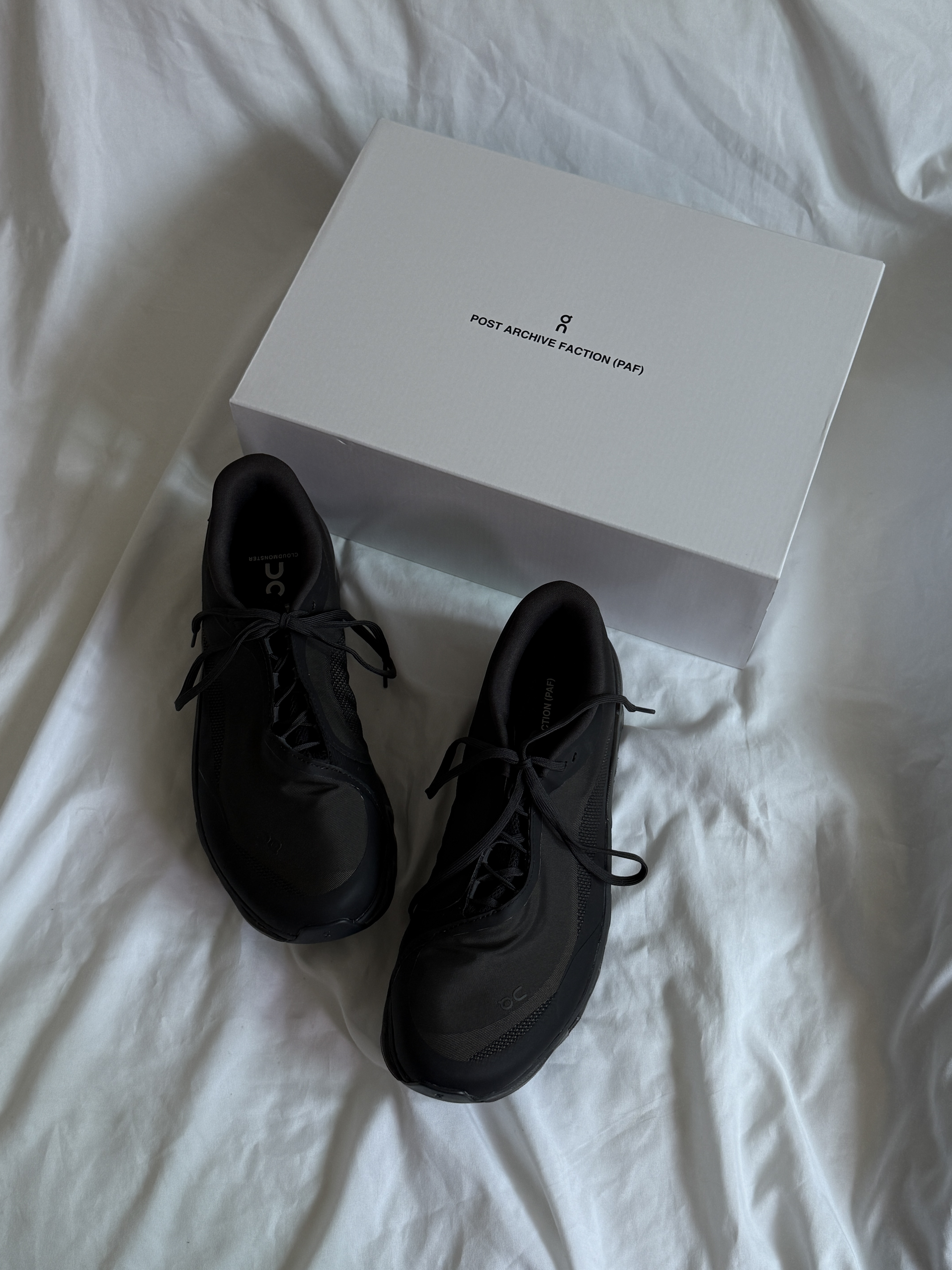 On Running x Post Archive Faction (Paf) Cloudmonster 2 Thorn Brown 착용 스타일 - 4