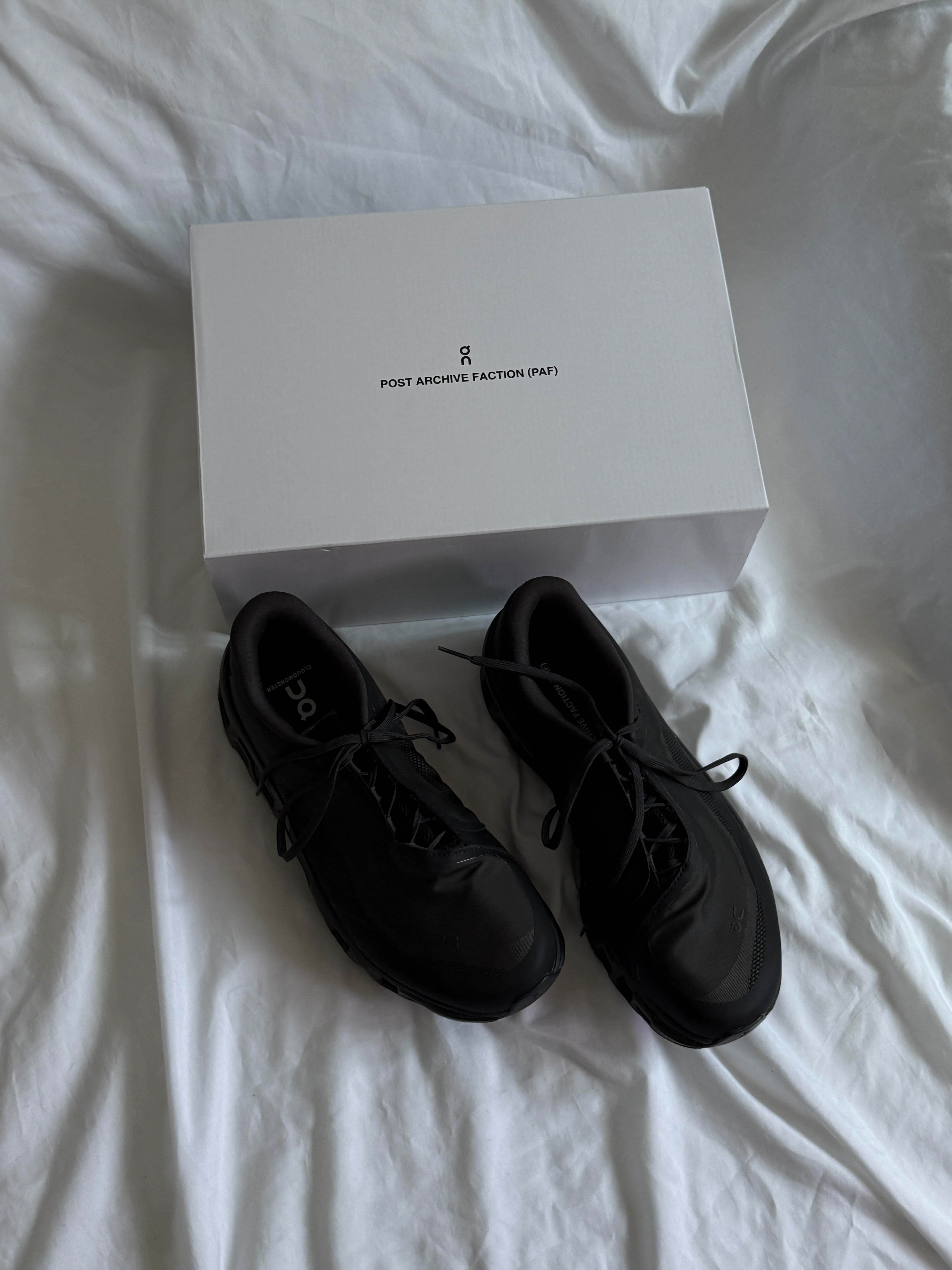 On Running x Post Archive Faction (Paf) Cloudmonster 2 Thorn Brown 착용 스타일 - 3