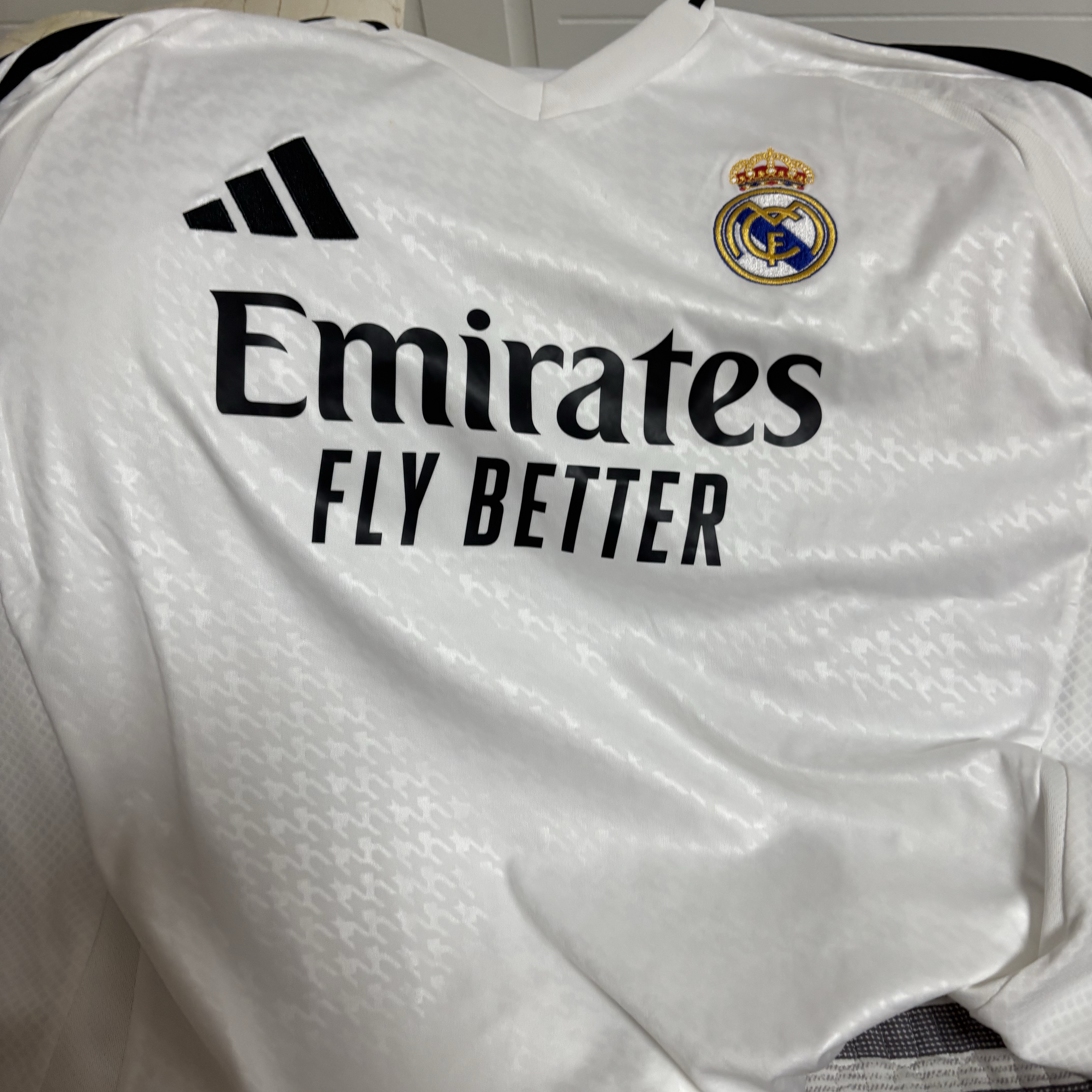 Adidas Real Madrid 2024/25 Home Jersey White - KR Sizing (Non Marking Ver.) 착용 스타일