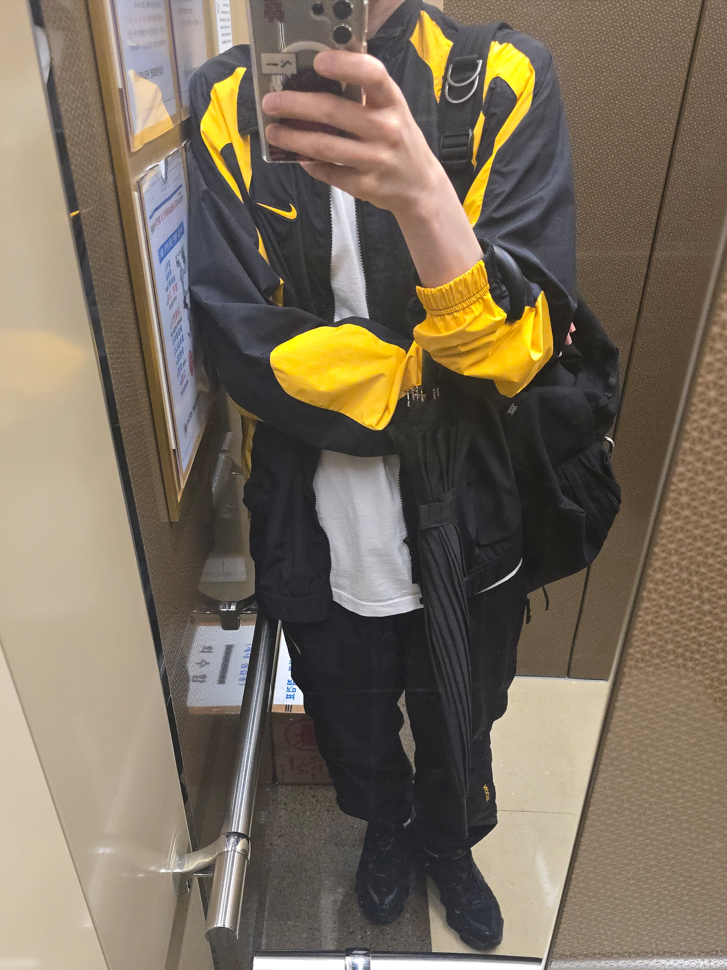 Nike x Drake Nocta Essential Track Jacket - US/EU 착용 스타일