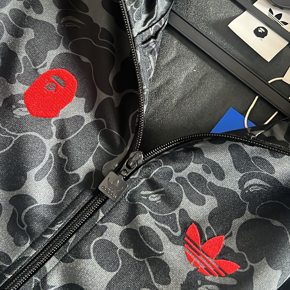 Adidas x BAPE Allover Print Track Top Black - KR Sizing 착용 스타일 - 2
