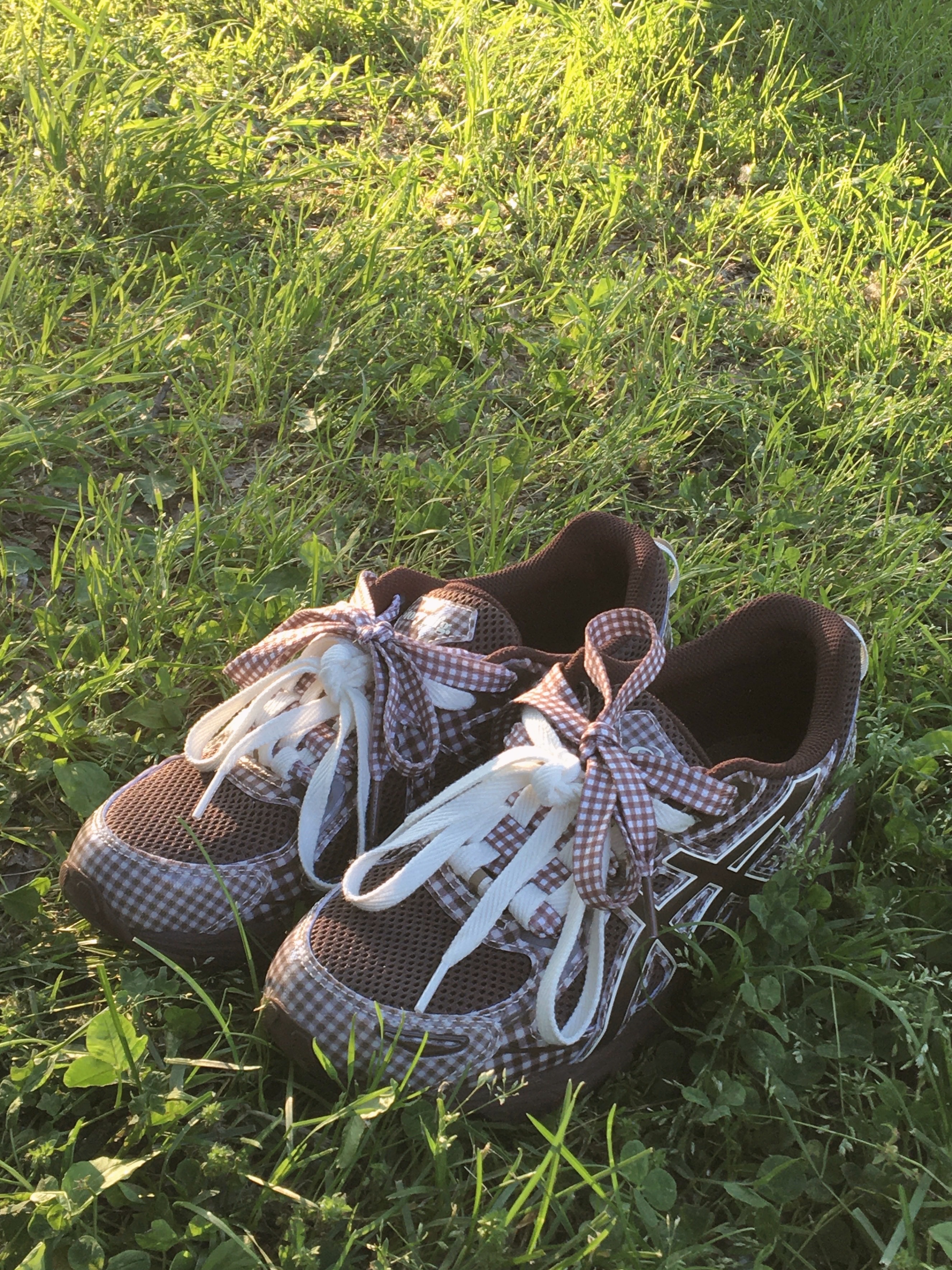 Asics x Story mfg. Gel-Venture 6 Reddish Brown 착용 스타일 - 3