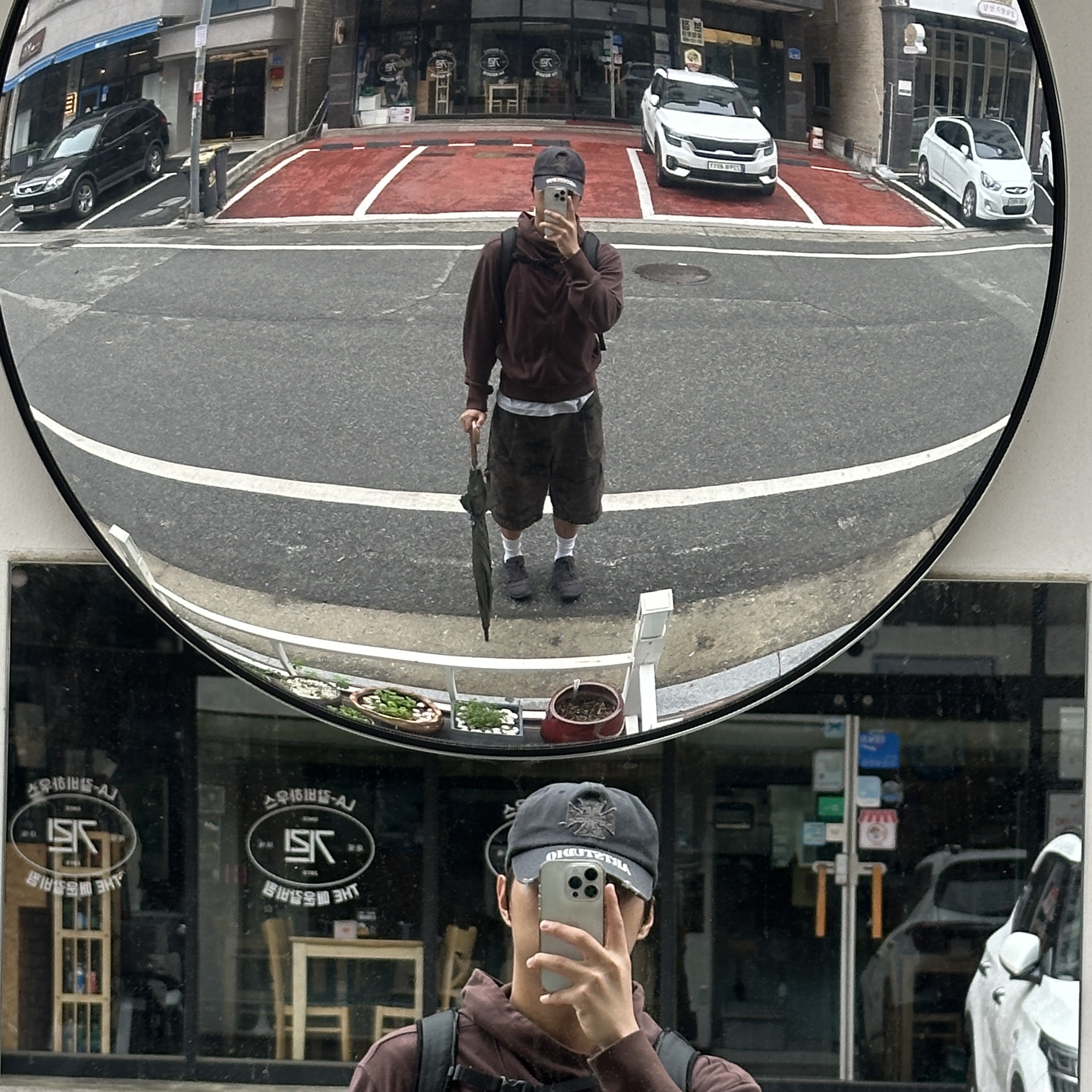 ETCE Cross Destroyed Cap Black, Karactor Cargo Bermuda Shorts Camo 착용 스타일