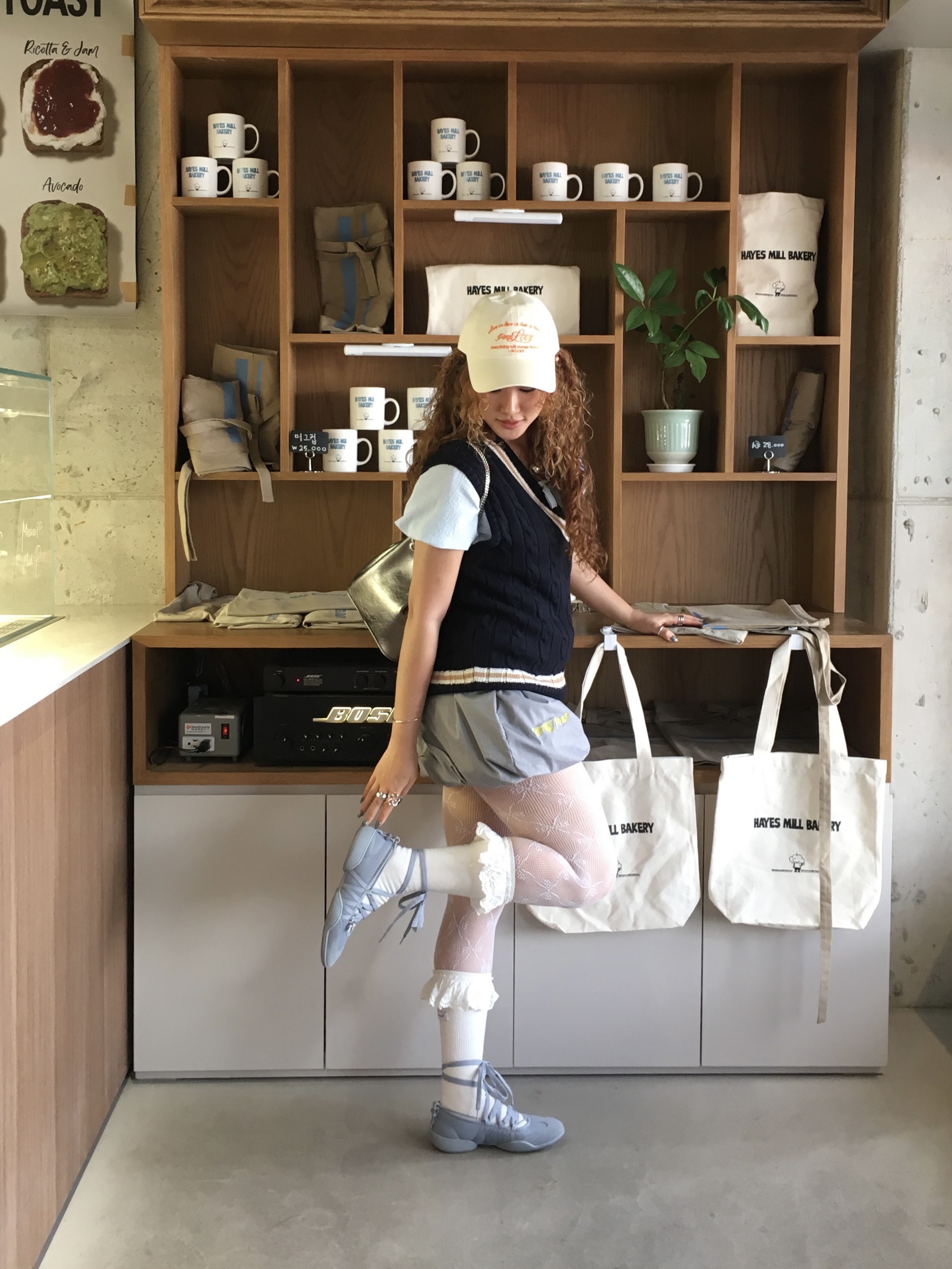 Suecomma Bonnie Fev Mary Jane Sneakers Blue 착용 스타일 - 2