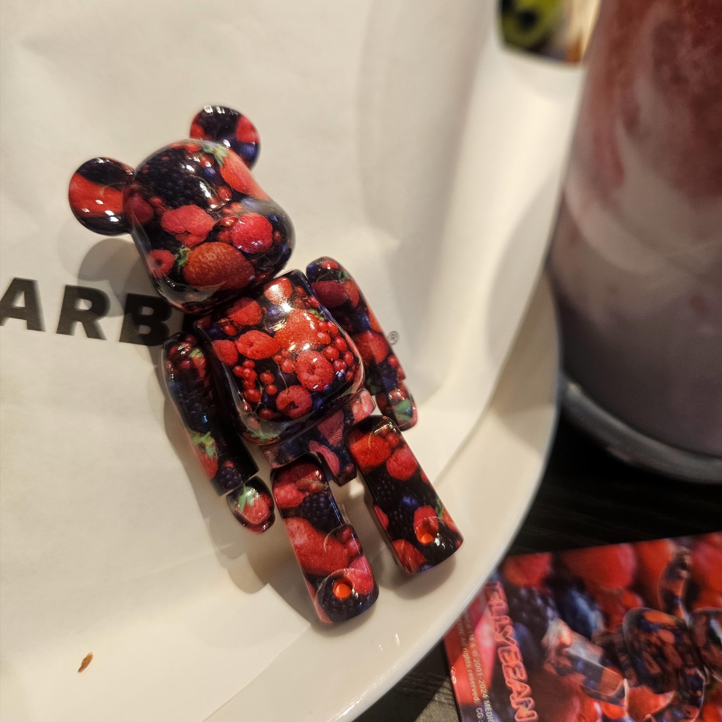 Bearbrick Series 48 Sealed Case 100% (24 Blind Boxes), Bearbrick x Ader Error 100% 착용 스타일 - 7