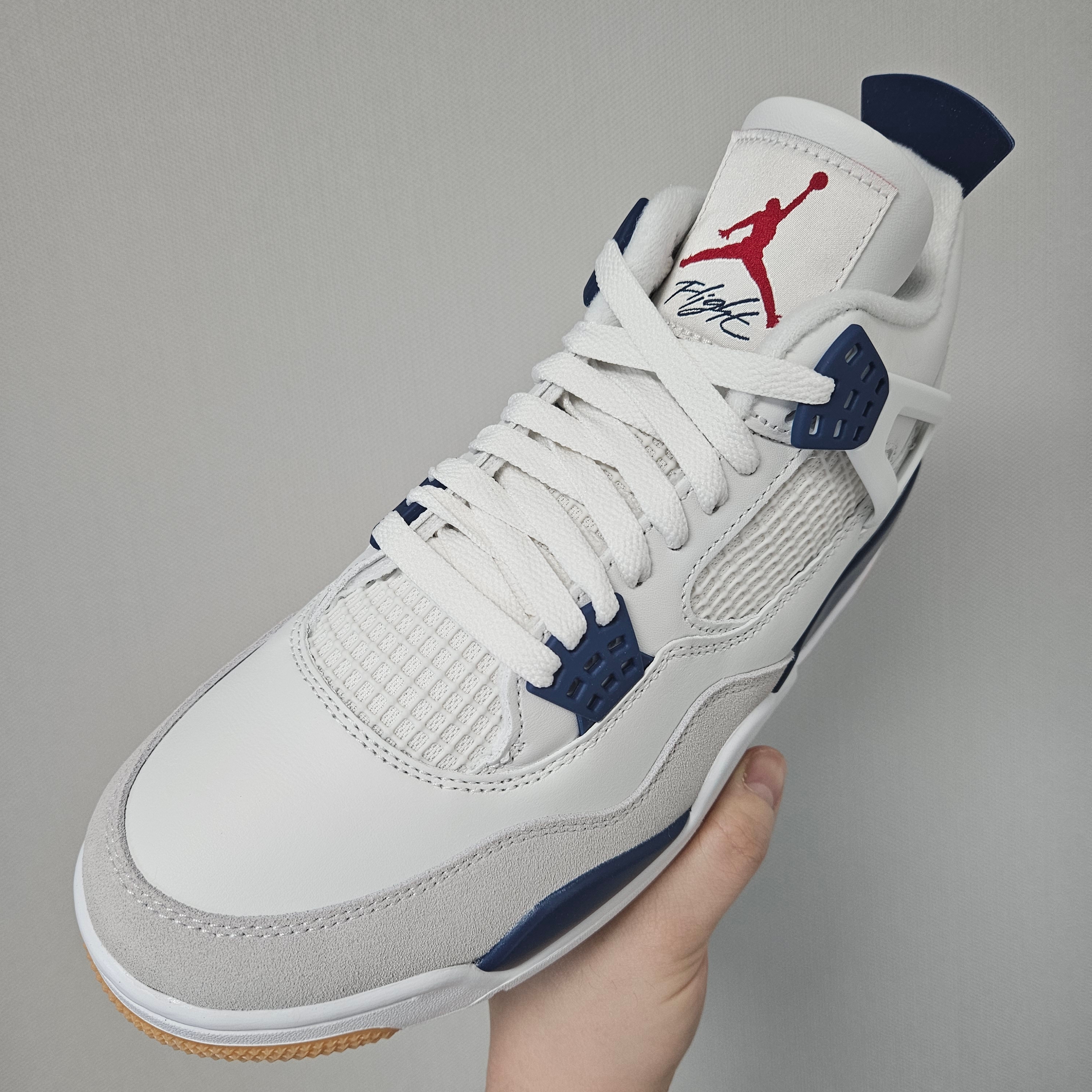 Jordan 4 x Nike SB Retro SP Navy 착용 스타일 - 3
