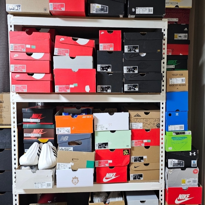 Jordan 1 Retro High OG Black Toe, Jordan 1 Retro High OG UNC Reimagined 착용 스타일 - 2