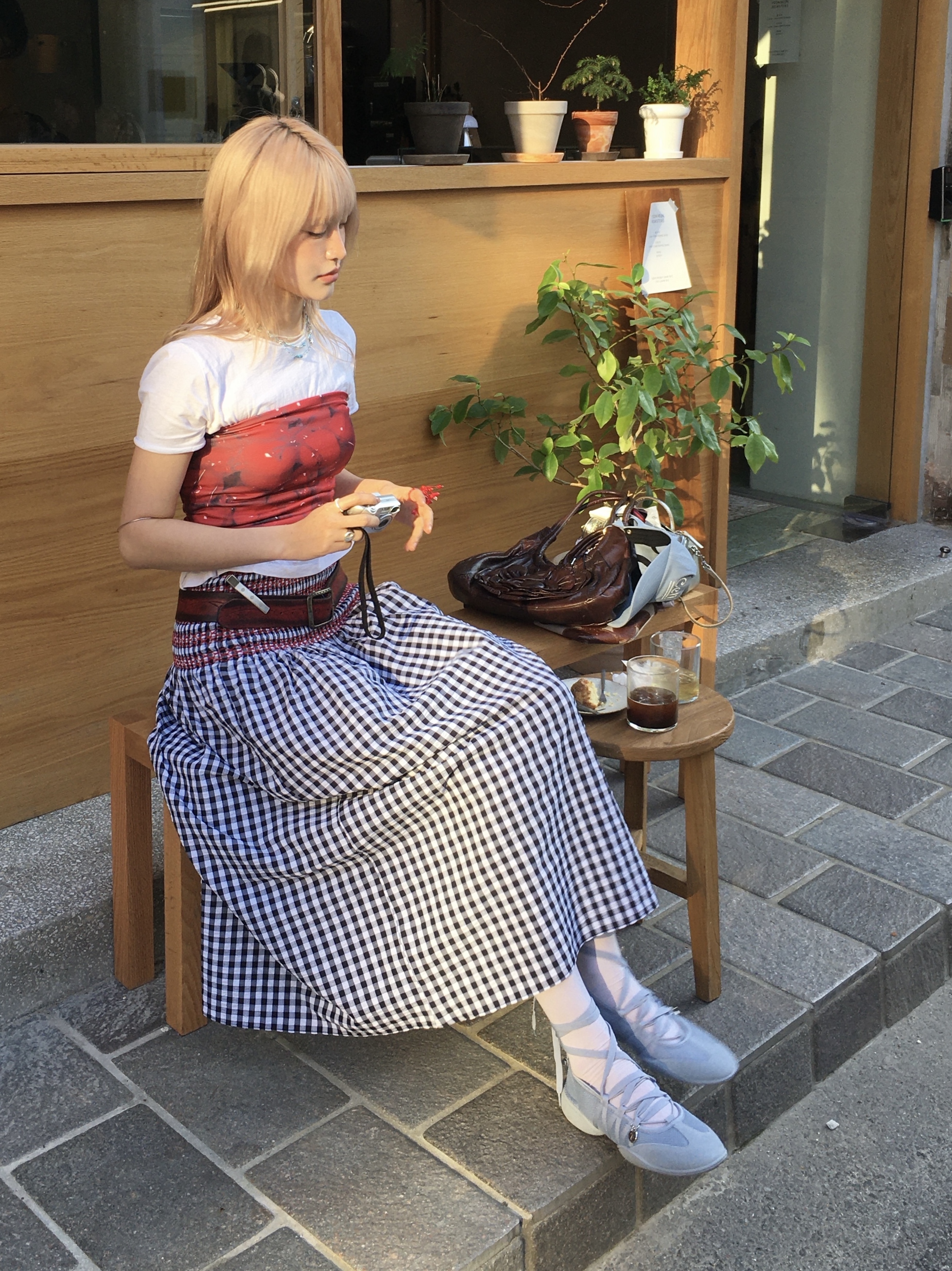 Suecomma Bonnie Fev Mary Jane Sneakers Blue 착용 스타일 - 1