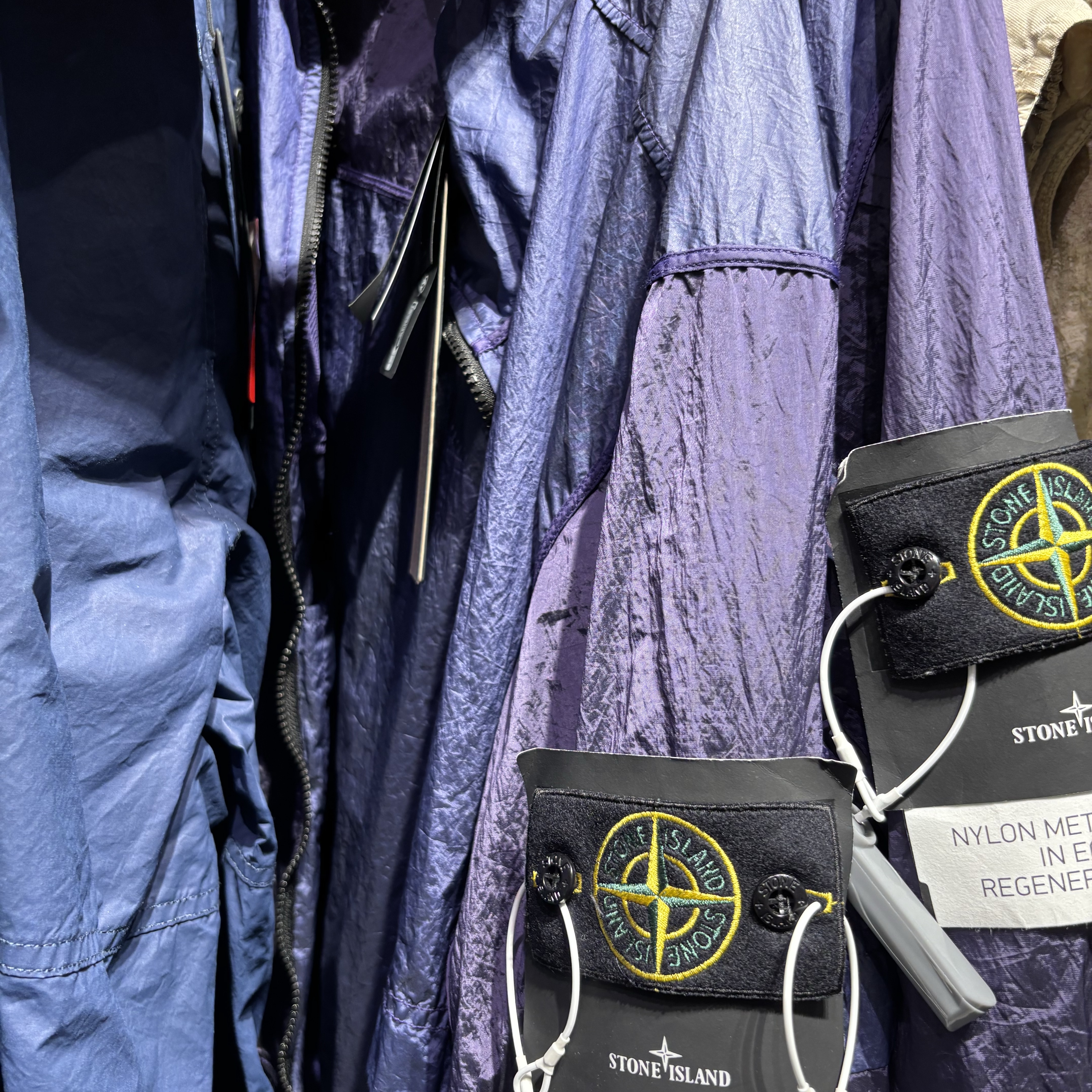 Stone Island 41920 Nylon Metal Watro-TC in Econyl Regenerated Nylon Blouson Sky Blue - 24SS 착용 스타일