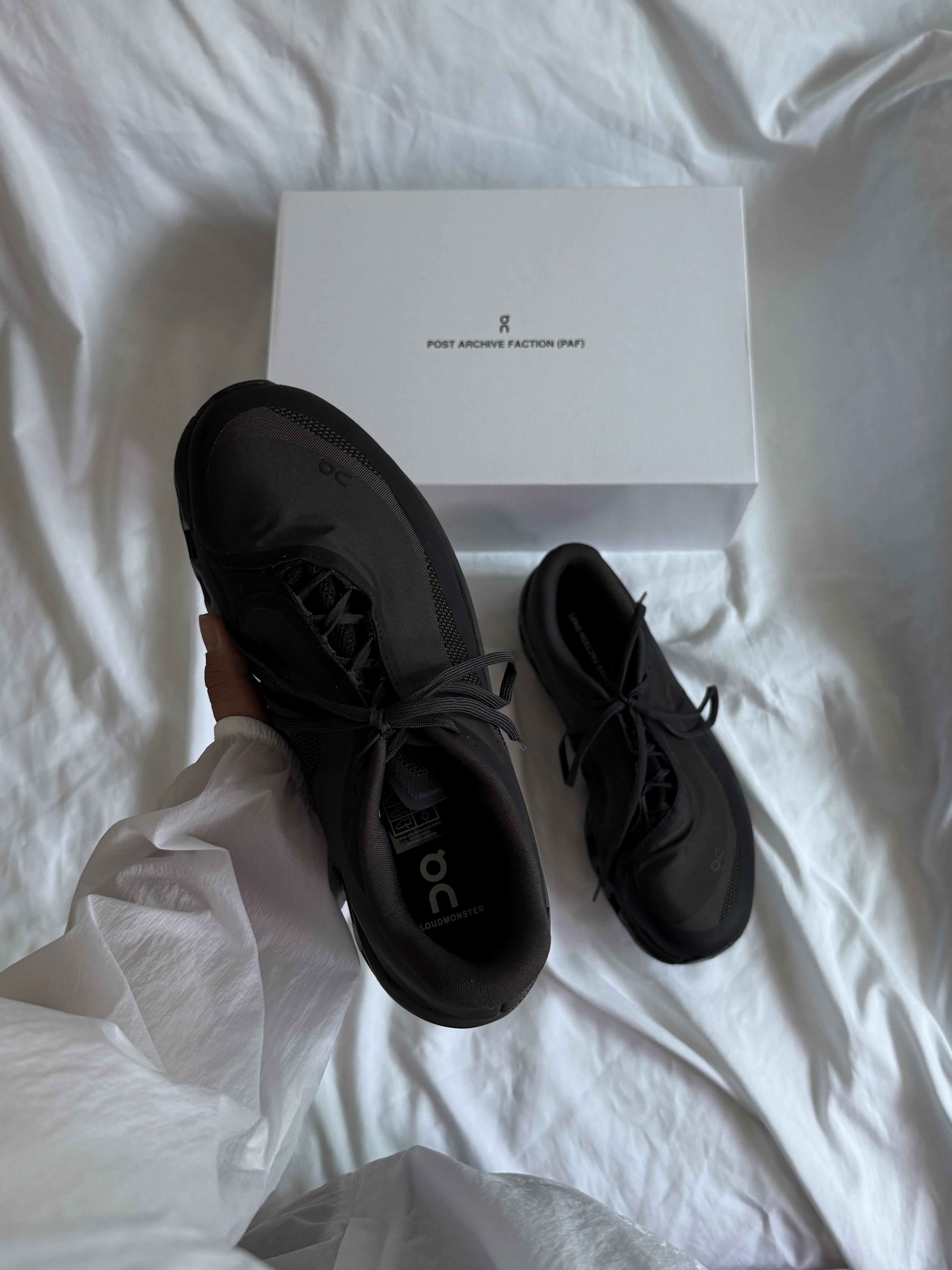On Running x Post Archive Faction (Paf) Cloudmonster 2 Thorn Brown 착용 스타일 - 1