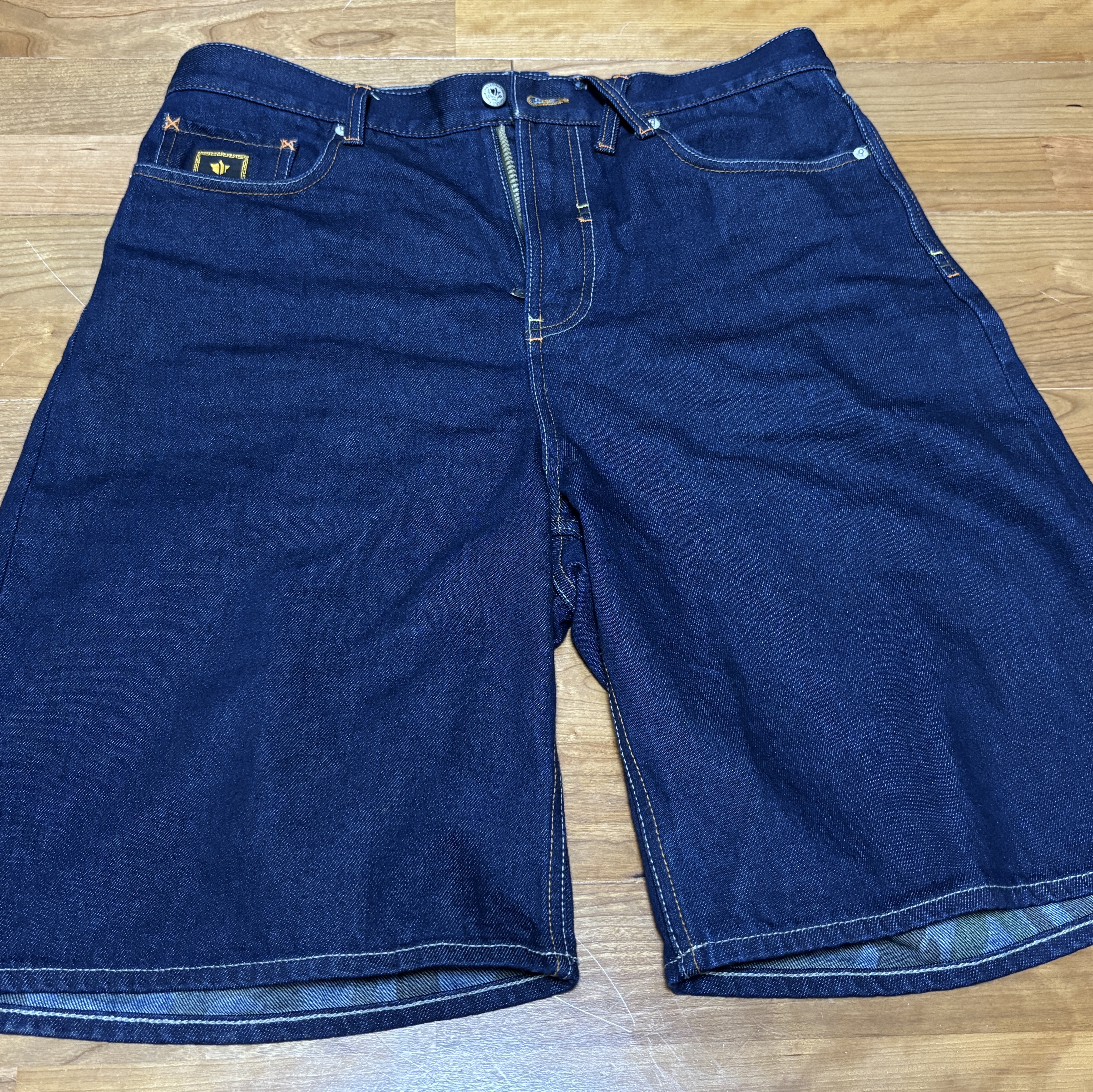 Palace x Maharishi Baggy Denim Short Indigo - 25SS 착용 스타일 - 1