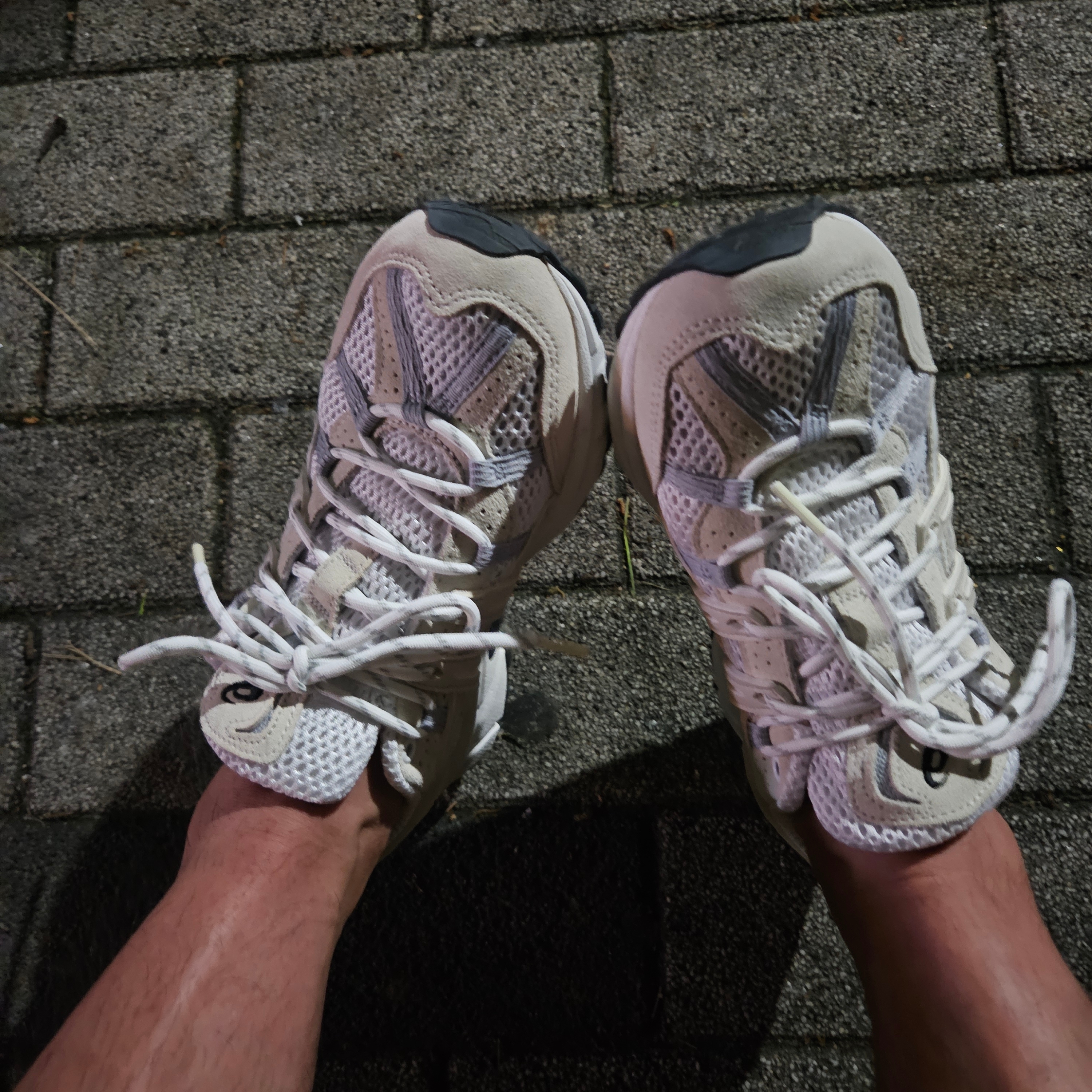 Asics x Emmi Gel-Sonoma 15-50 White Smoke Grey 착용 스타일
