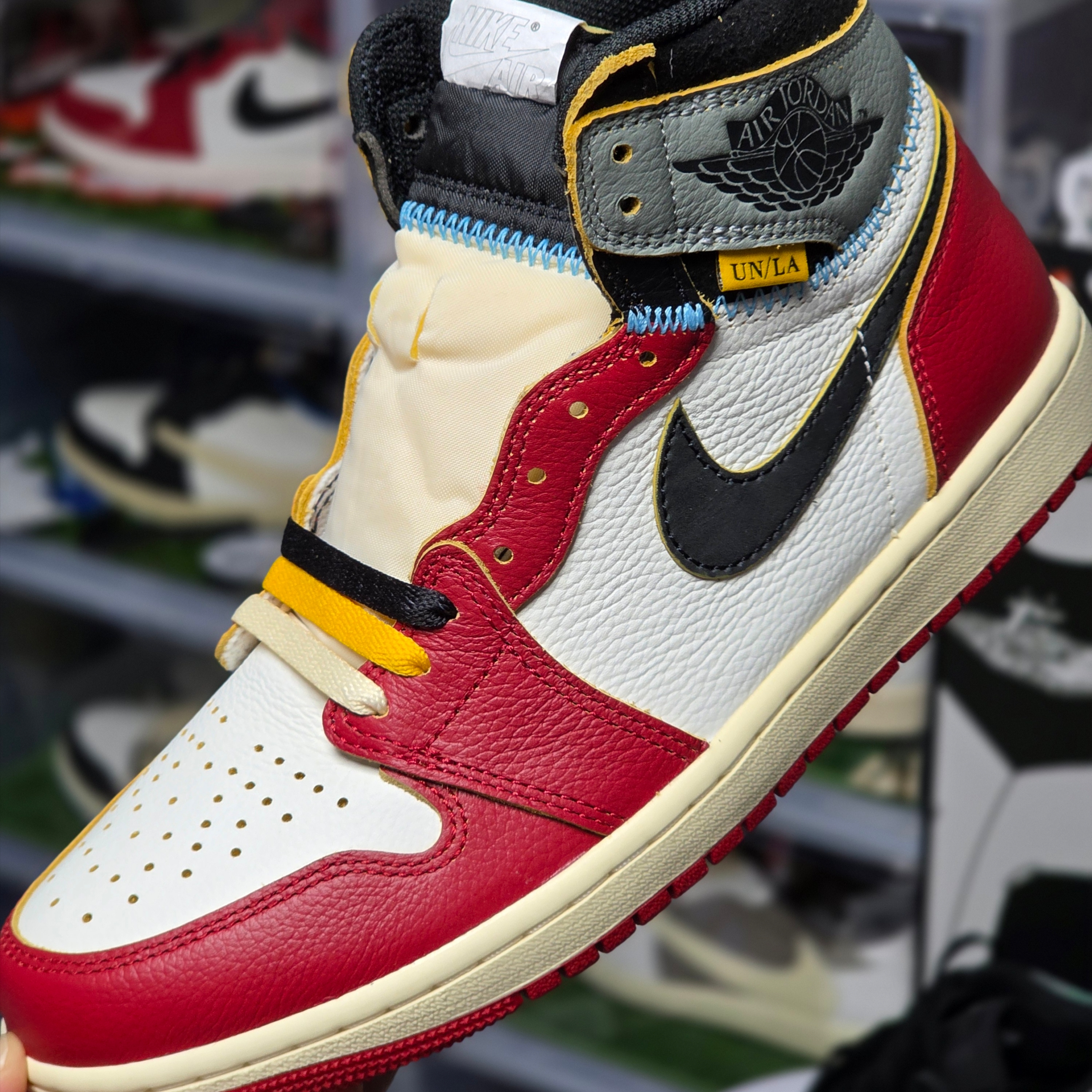 Jordan 1 x Union Retro High OG Chicago Shadow 착용 스타일 - 9