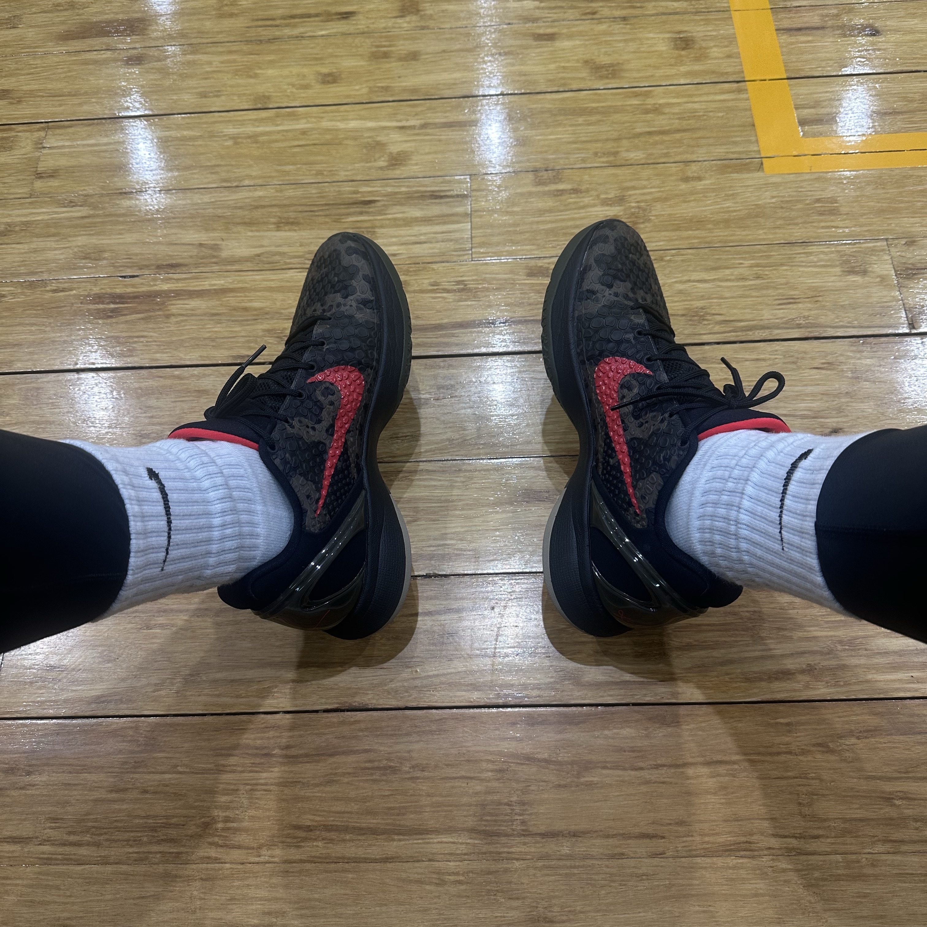 Nike Kobe 6 Protro Italian Camo 착용 스타일