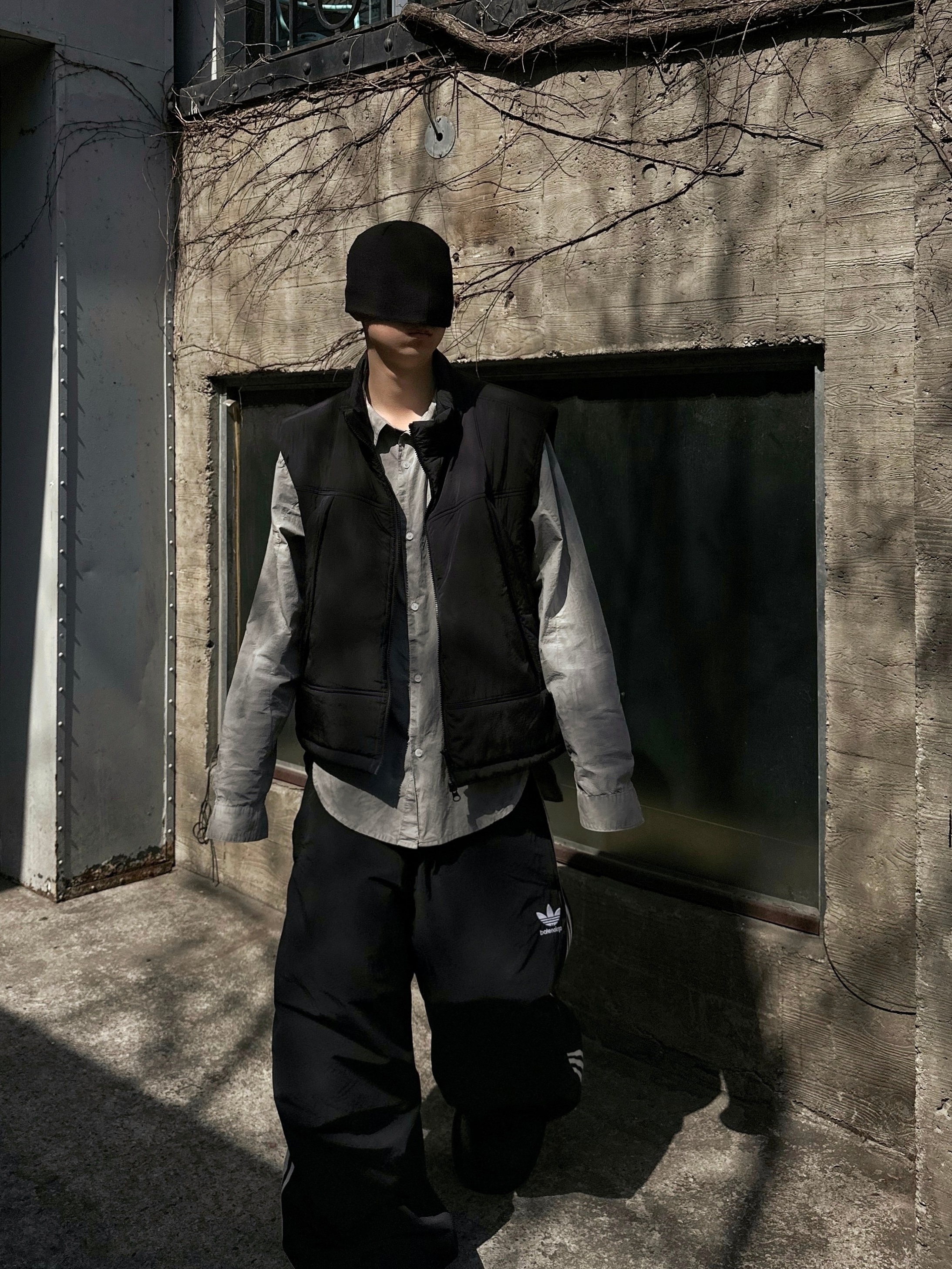 Balenciaga x Adidas Tracksuit Trousers Black, Balenciaga Steroid Derby Black 착용 스타일 - 2