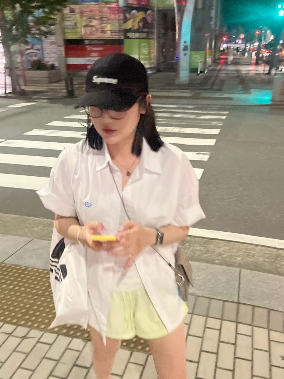 Supreme Washed Chino Twill Camp Cap Black - 25SS, Human Made Heart Keyring Blue 착용 스타일 - 2