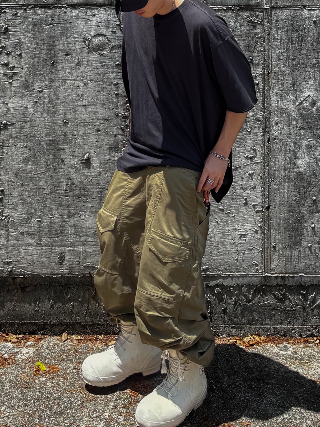 Wapworks Utility 3T Lite Cargo khaki 착용 스타일 - 2