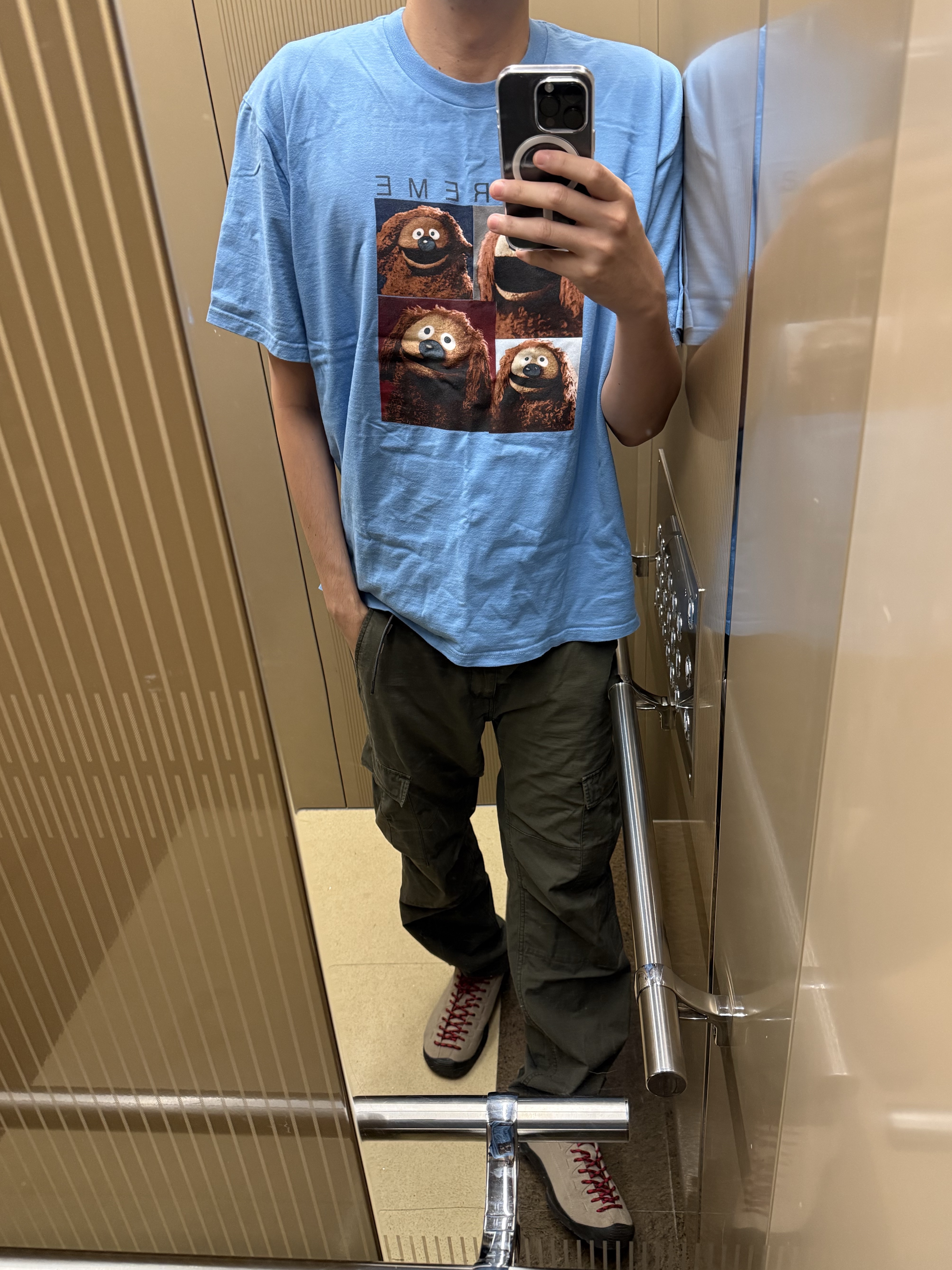 Supreme Rowlf T-Shirt Bright Blue - 24SS, Carhartt WIP Aviation Pants Cypress 착용 스타일