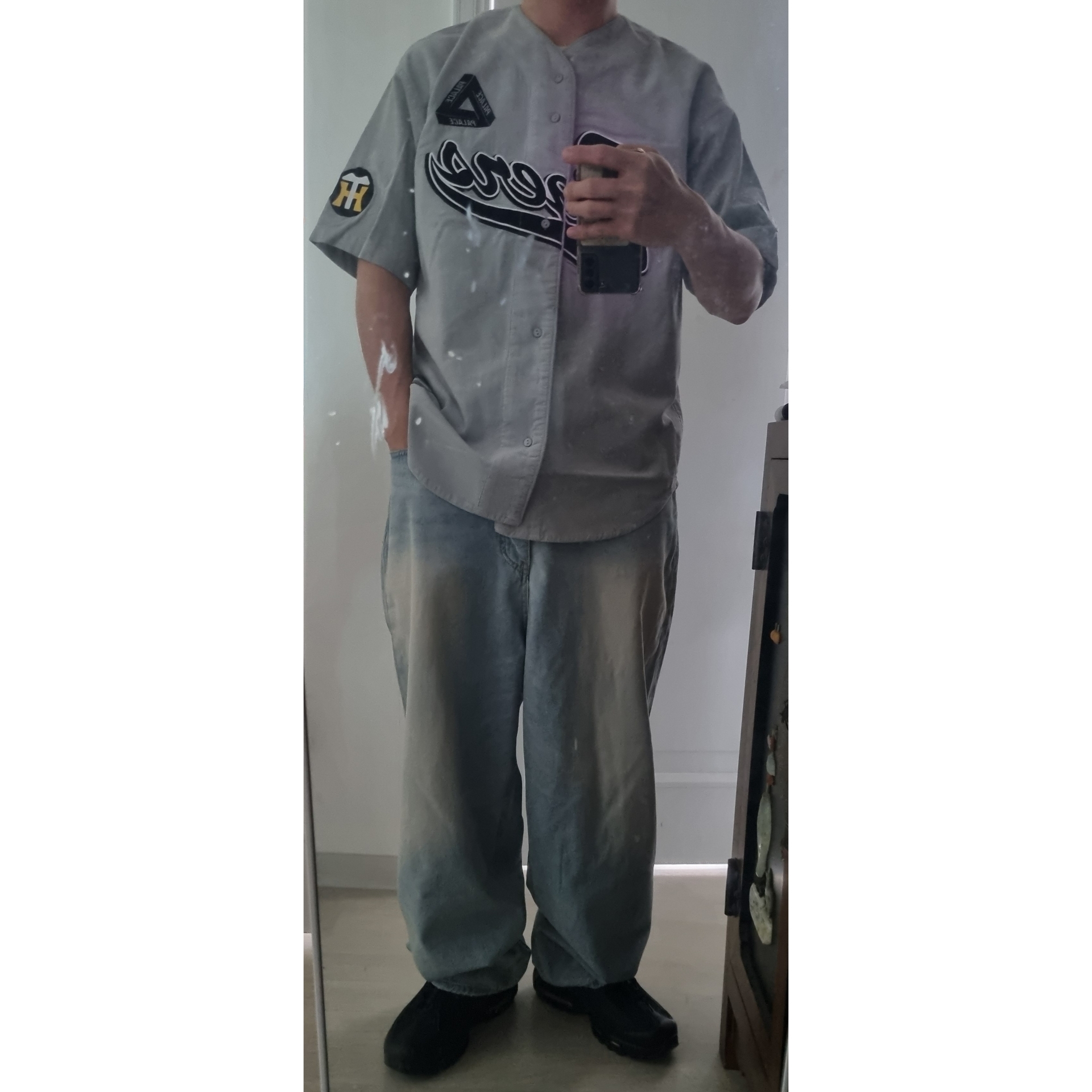Palace Hanshin Tigers Jersey Stone - 25SS 착용 스타일