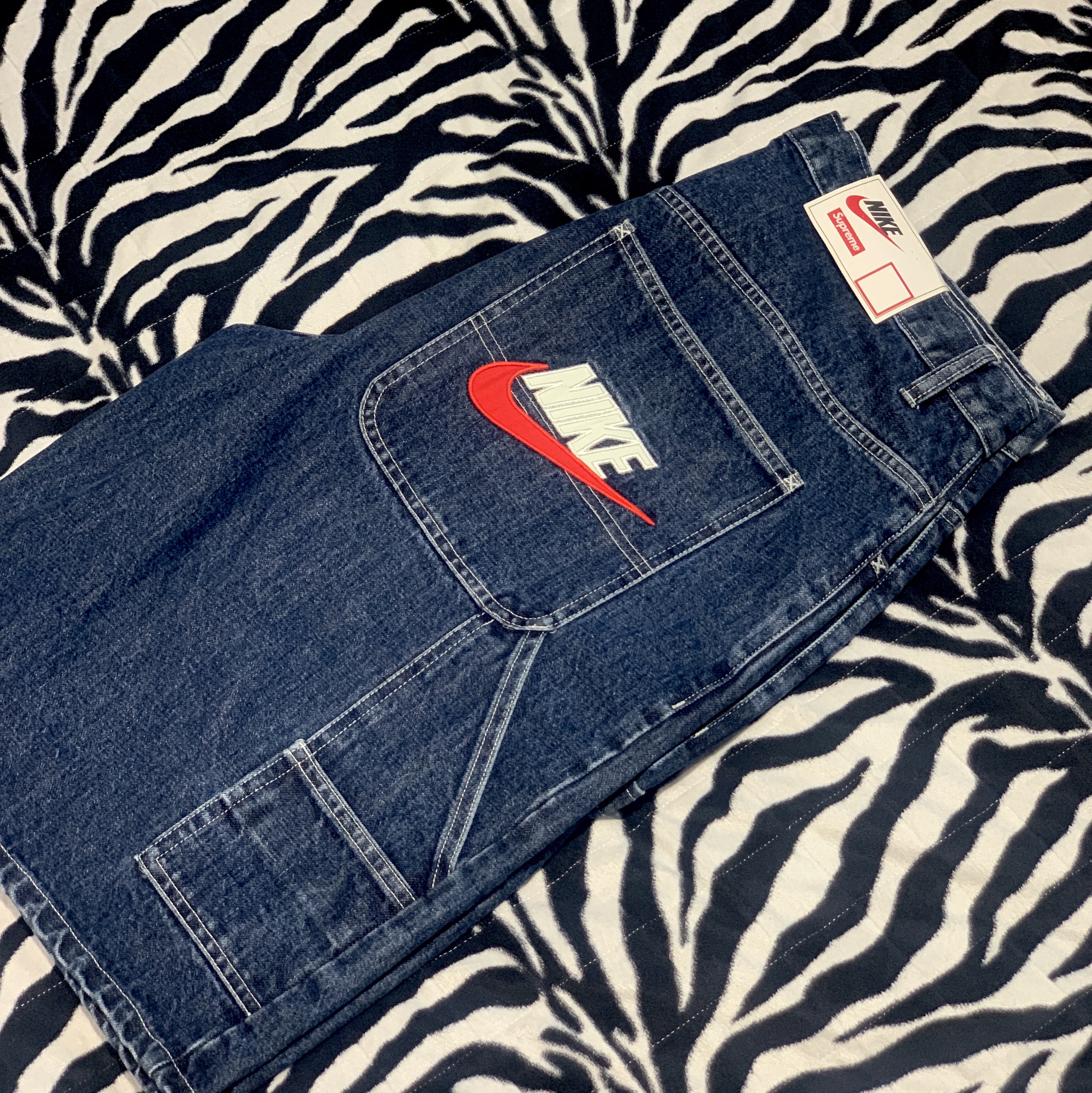Supreme x Nike Denim Short Indigo - 24SS 착용 스타일