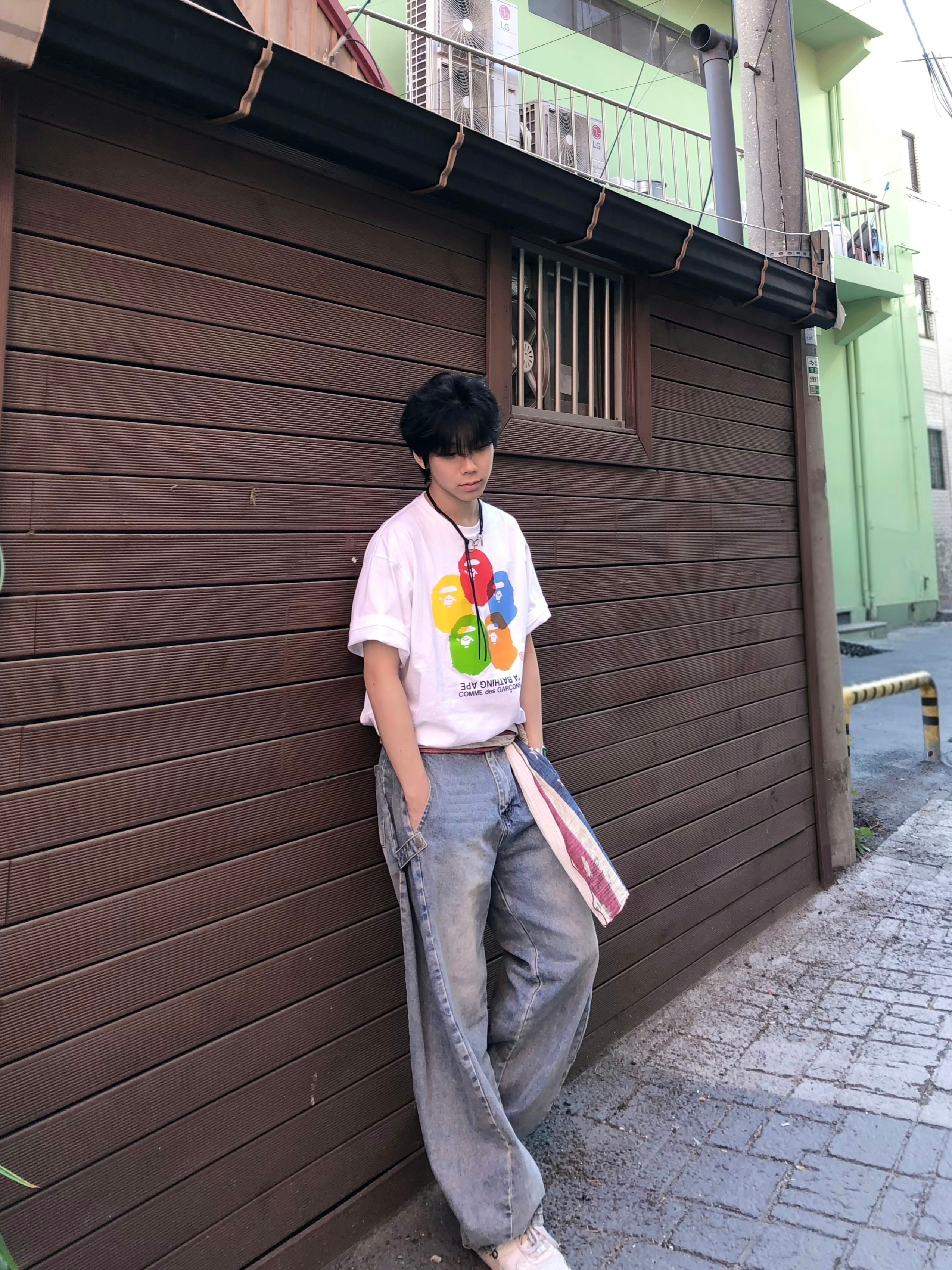 BAPE x Comme des Garcons Osaka T-Shirt White, Casio A-158WA-1 착용 스타일 - 3