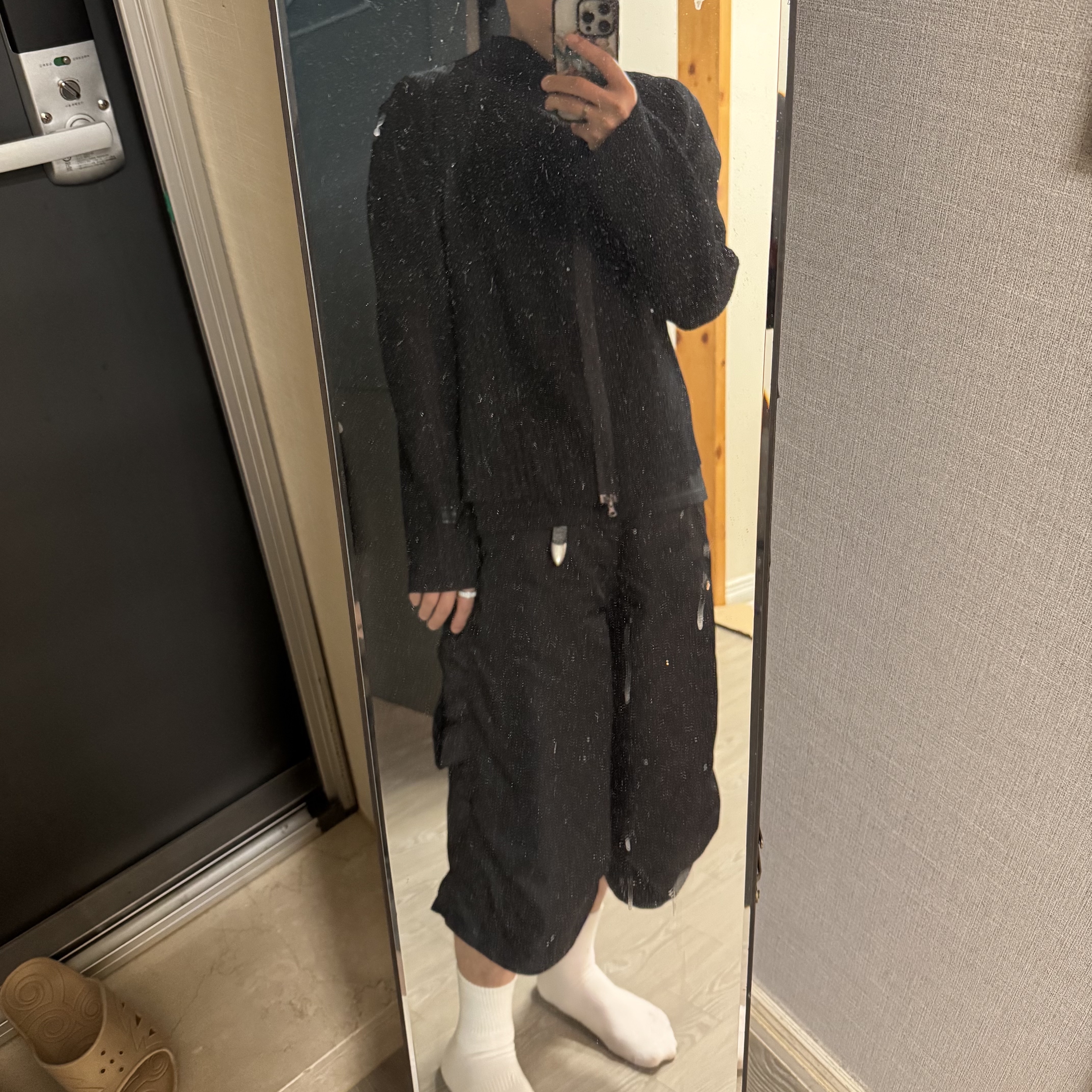 Kamien 247 Nylon Bermuda Pants Black 착용 스타일 - 2