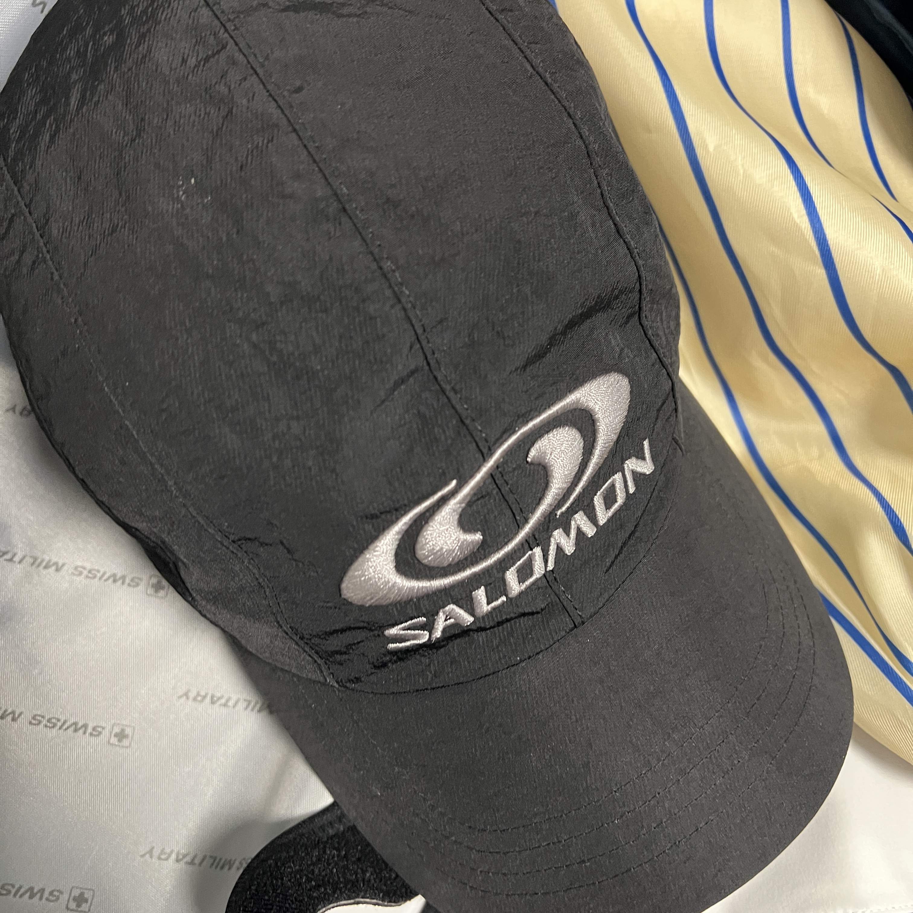 Salomon Link Camp Cap Black 착용 스타일