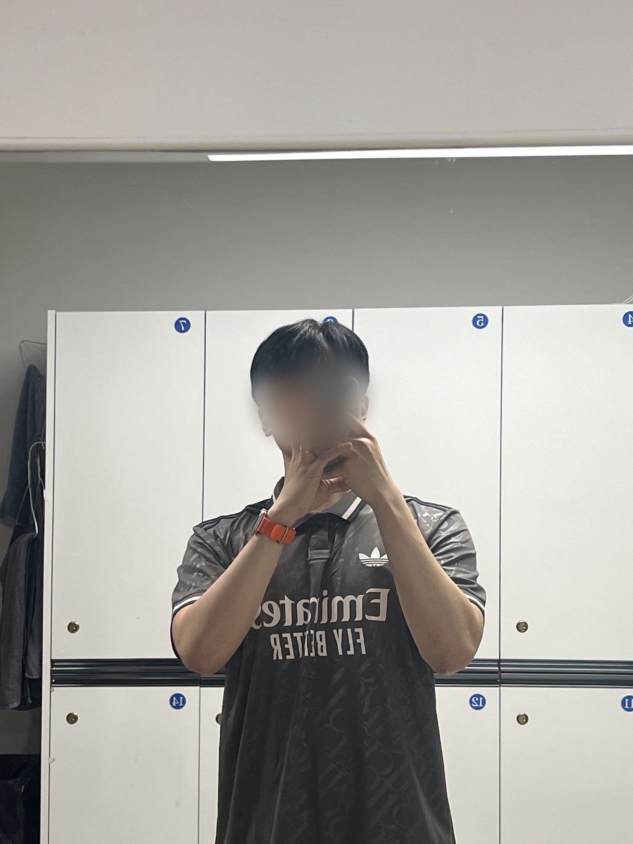 Adidas Real Madrid 2024/25 3rd Jersey Charcoal - KR Sizing (Non Marking Ver.) 착용 스타일