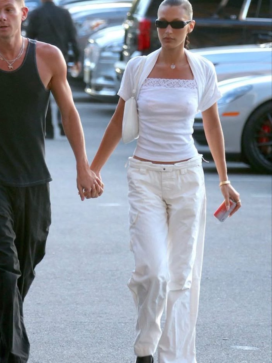 (W) Matin Kim Logo Crop Top White, YUJI Womens Washed Bermuda Pants Off White 착용 스타일 - 4