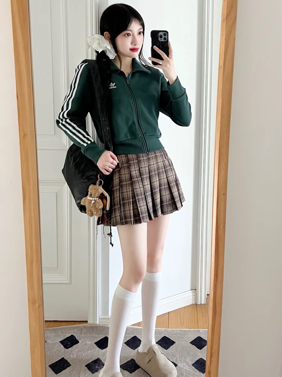 (W) Adidas Knitted Top Mineral Green - KR Sizing 착용 스타일
