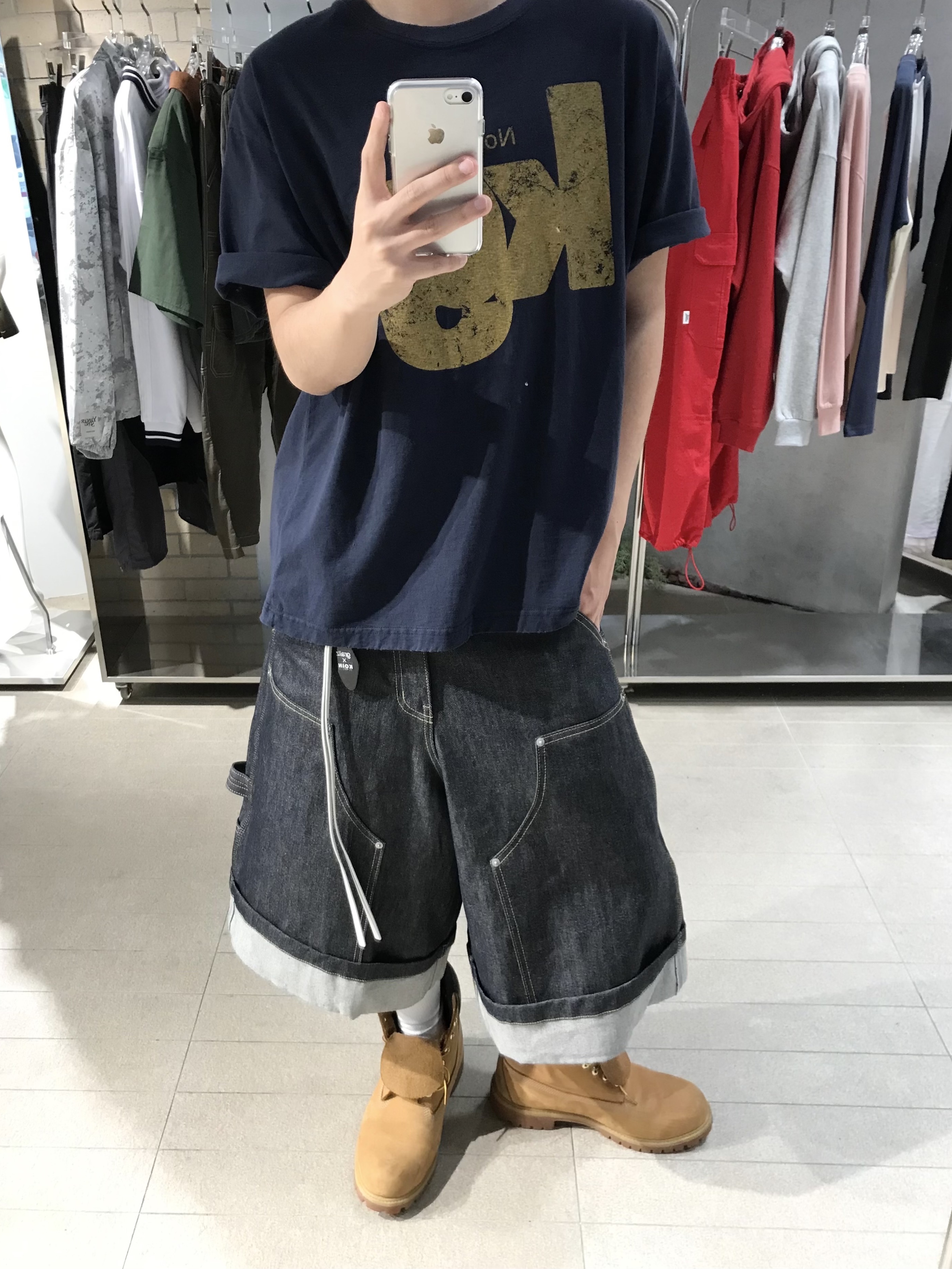 Timberland Premium 6 inch Waterproof Boot Wheat Nubuck - Wide, GRAILZ x KOIN SEOUL Carpenter Bermuda Denim Pants Indigo 착용 스타일 - 1