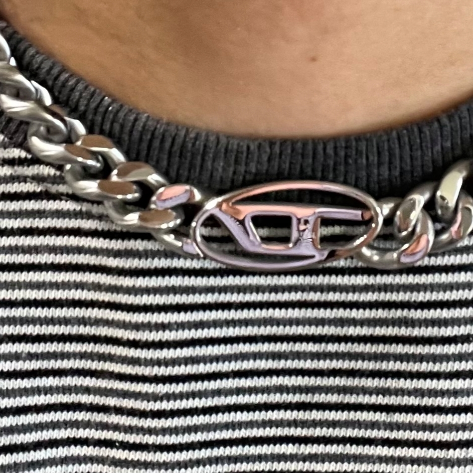 Diesel Dx1433 Stainless Steel Choker Necklace Silver 착용 스타일 - 2