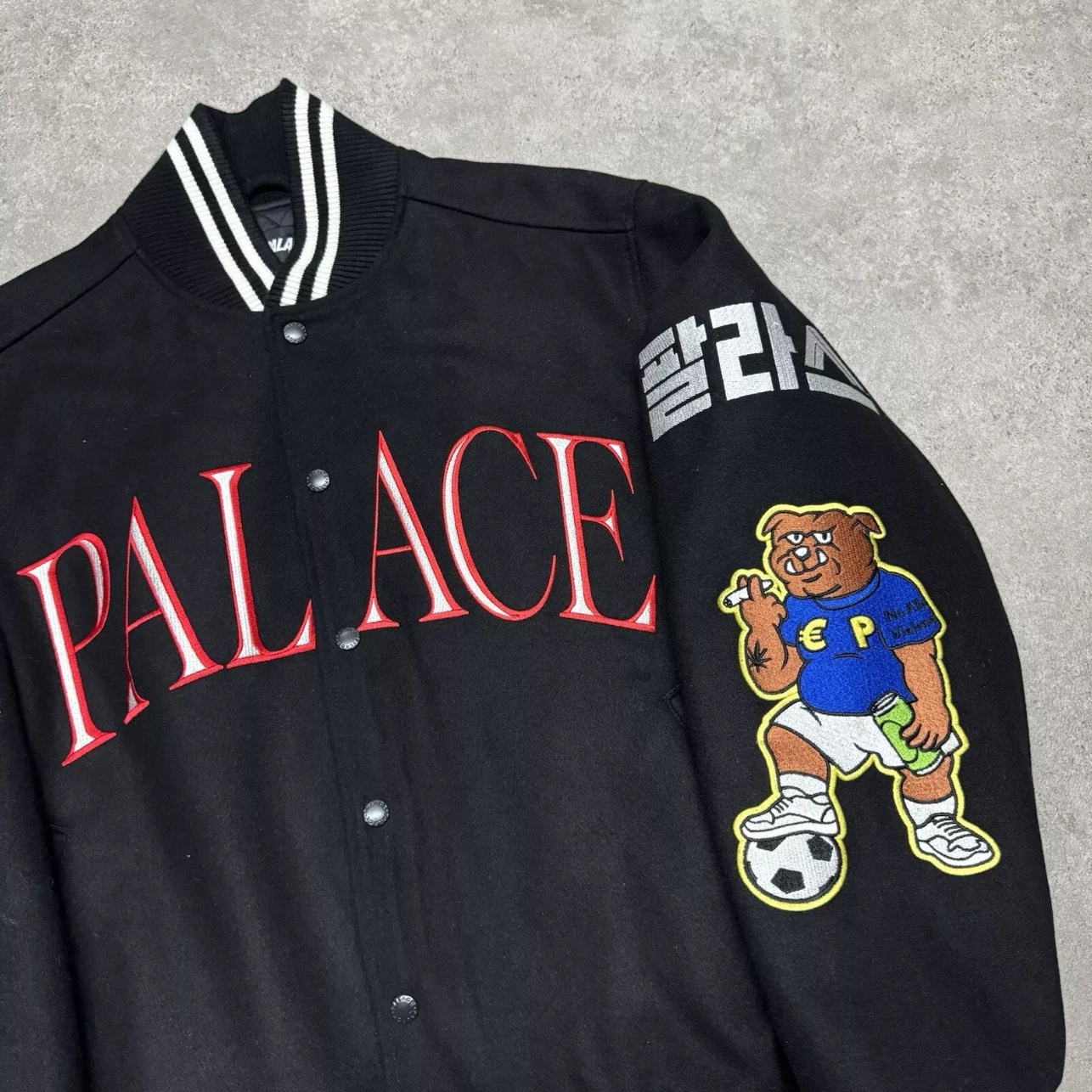 Palace Korea Varsity Jacket Black - 24SS 착용 스타일 - 4