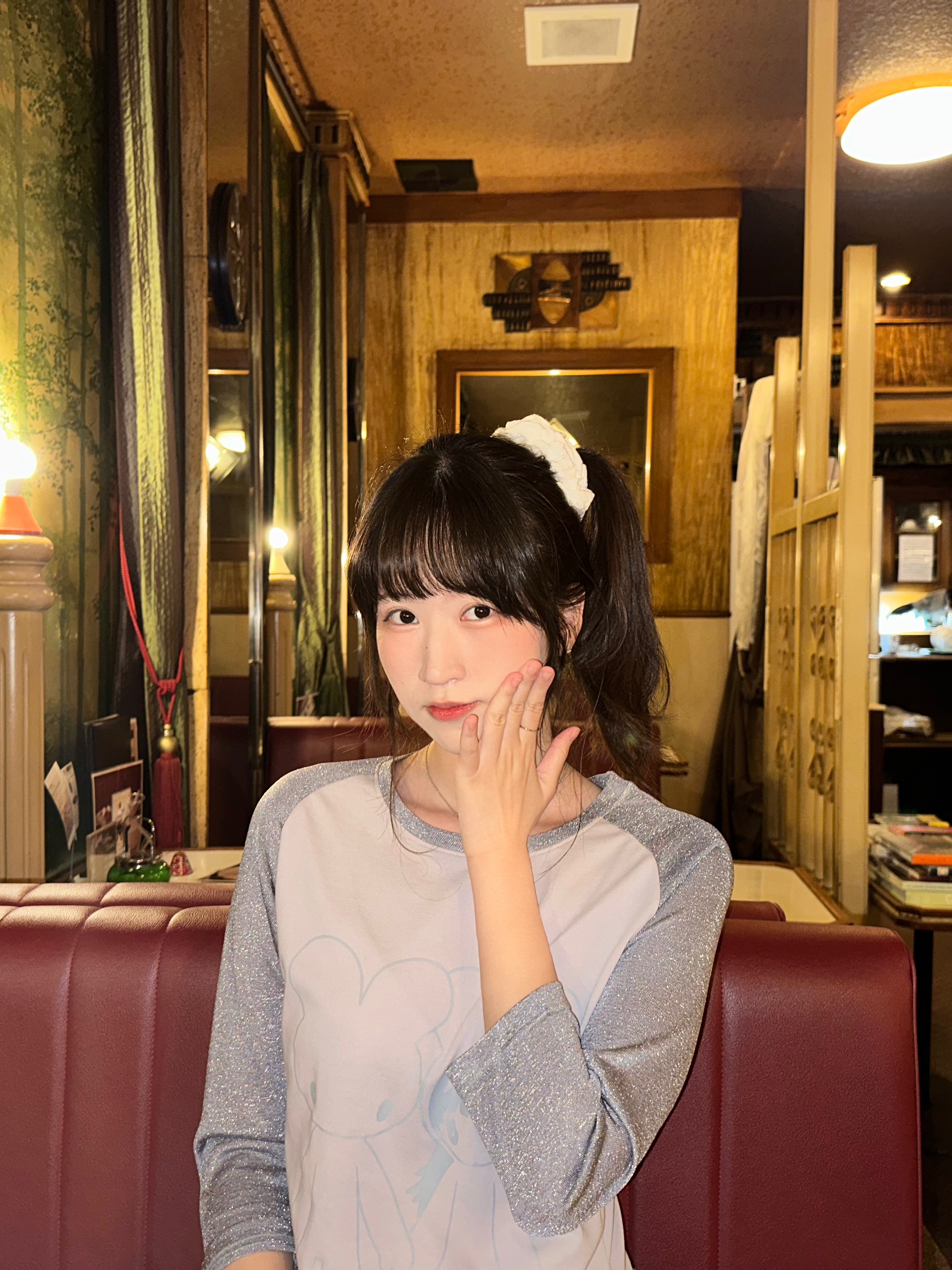 (W) Jichoi Flared Raglan T-Dress Ice Blue, BAPE Baby Milo Plush Crossbody Bag Pink 착용 스타일 - 1