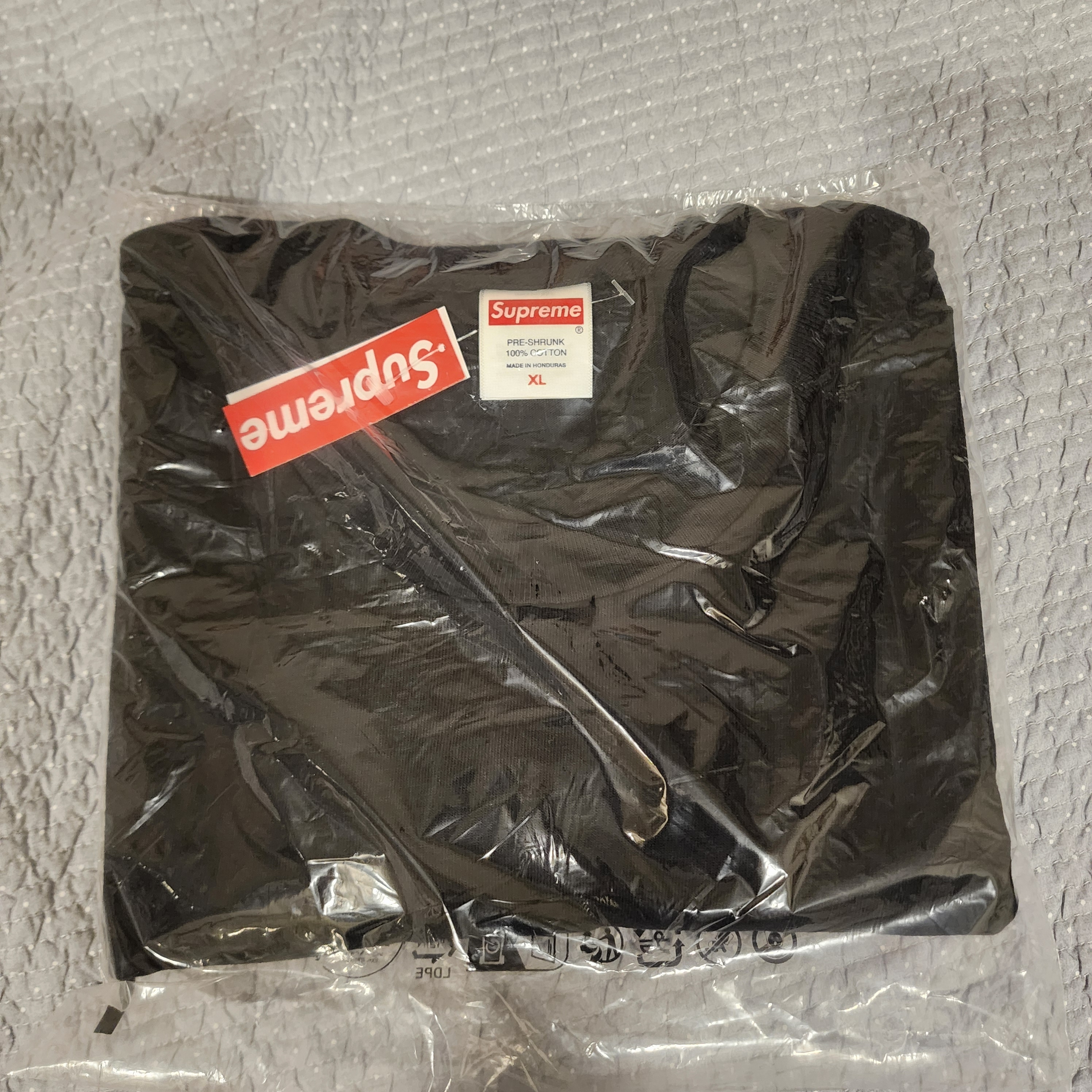 Supreme x SpongeBob SquarePants Castelli Racing L/S T-Shirt Black - 25SS 착용 스타일 - 1