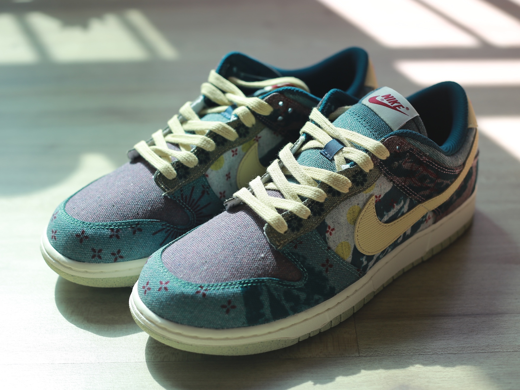 Nike Dunk Low SP Community Garden 착용 스타일